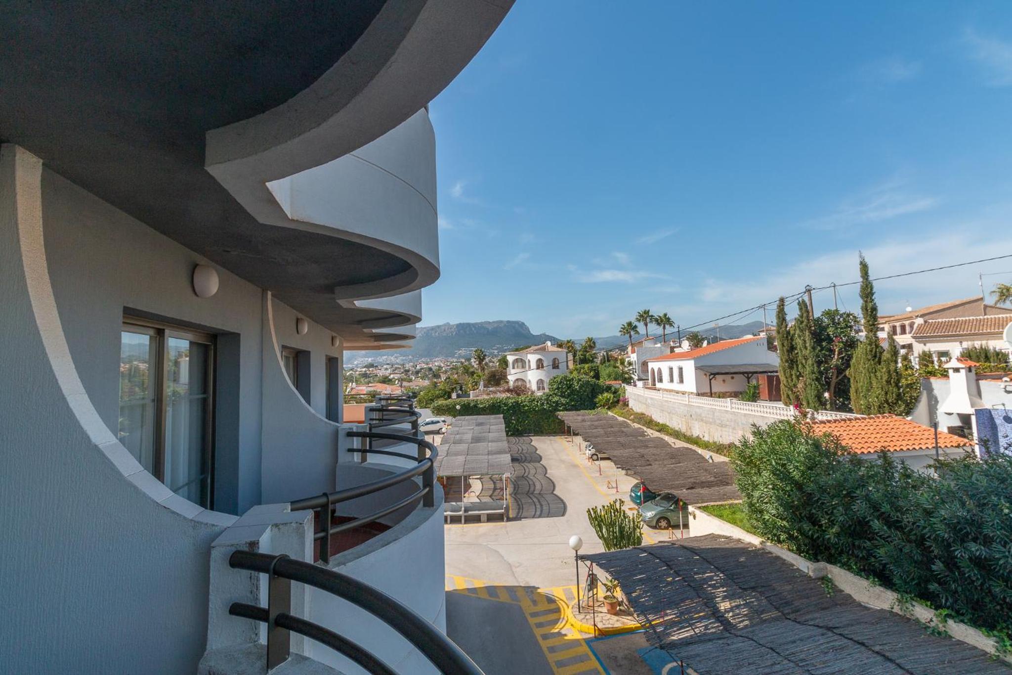 Studio with Terrace - Photo 3