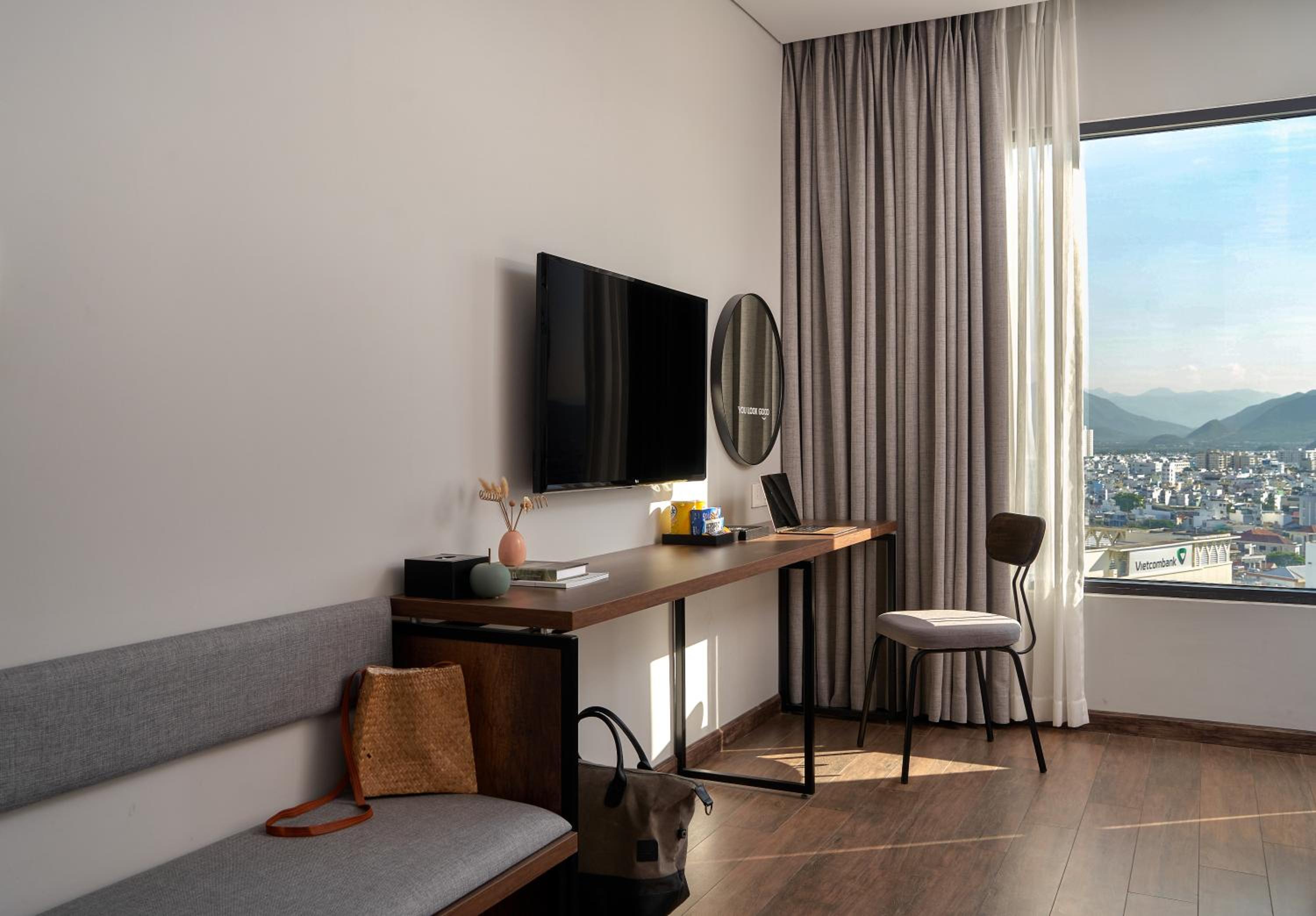 Executive Double Room with City View - Photo 8