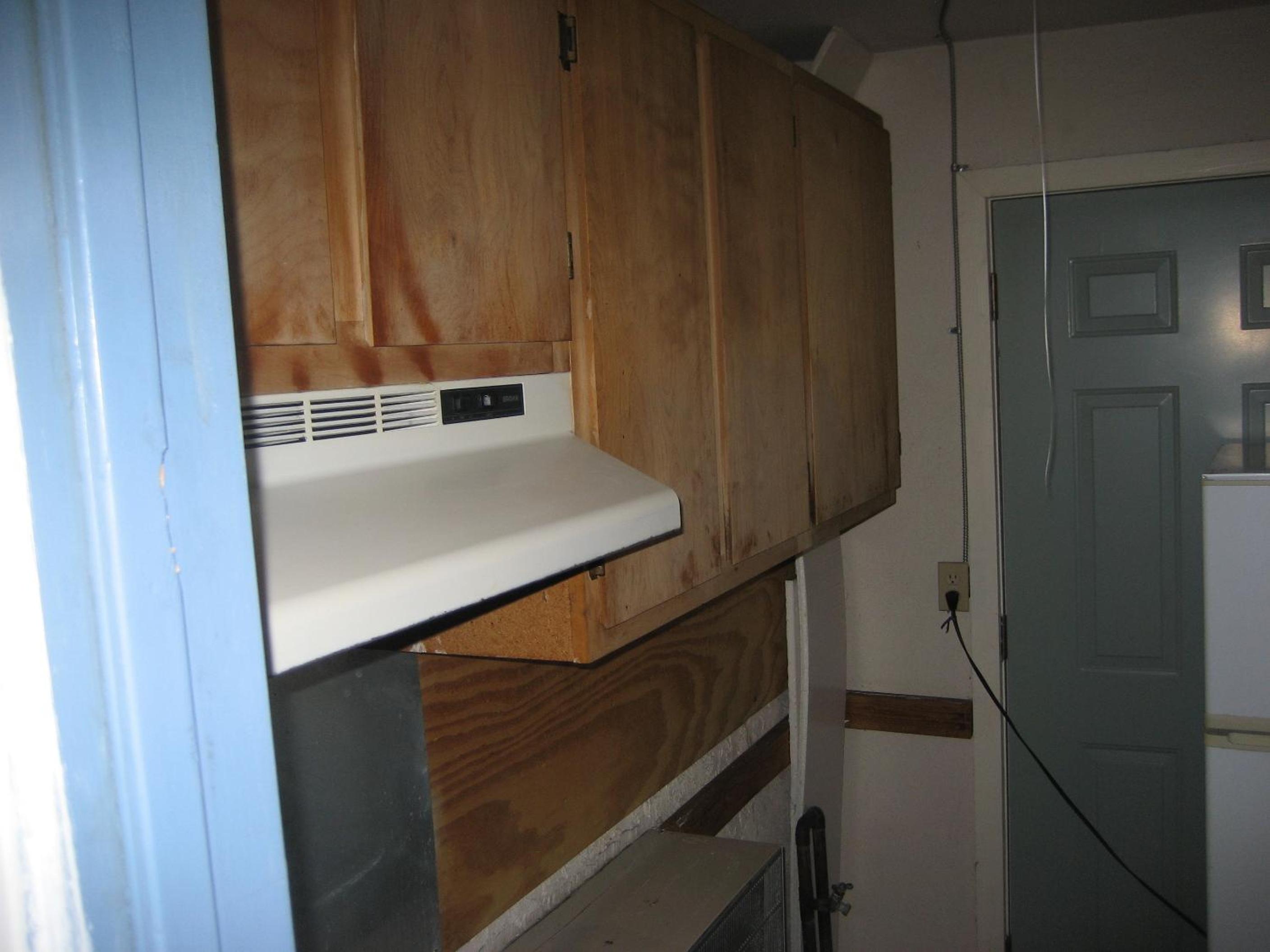 Standard Double Room - Photo 11