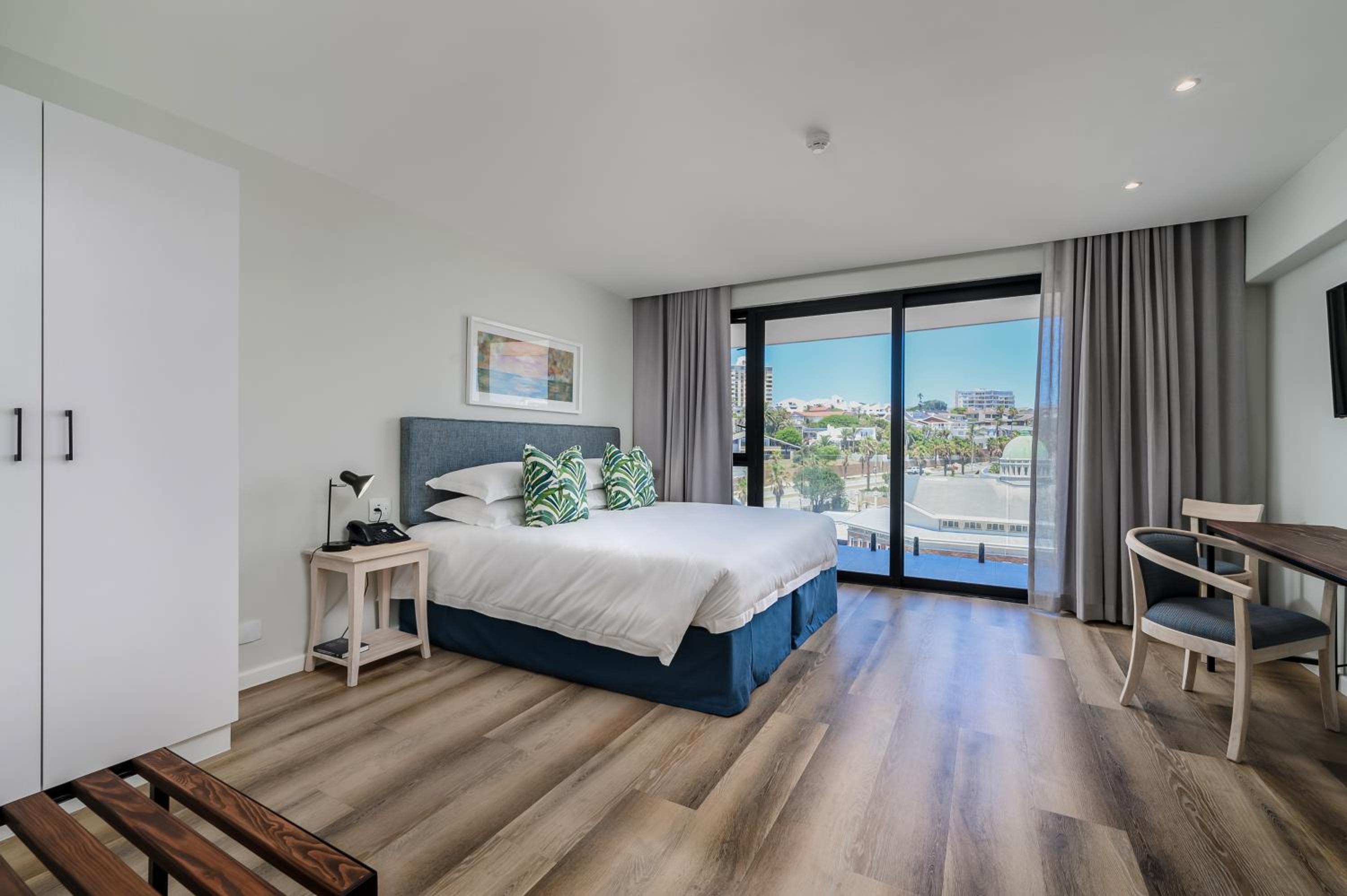 Executive Street View Apartment photo 1