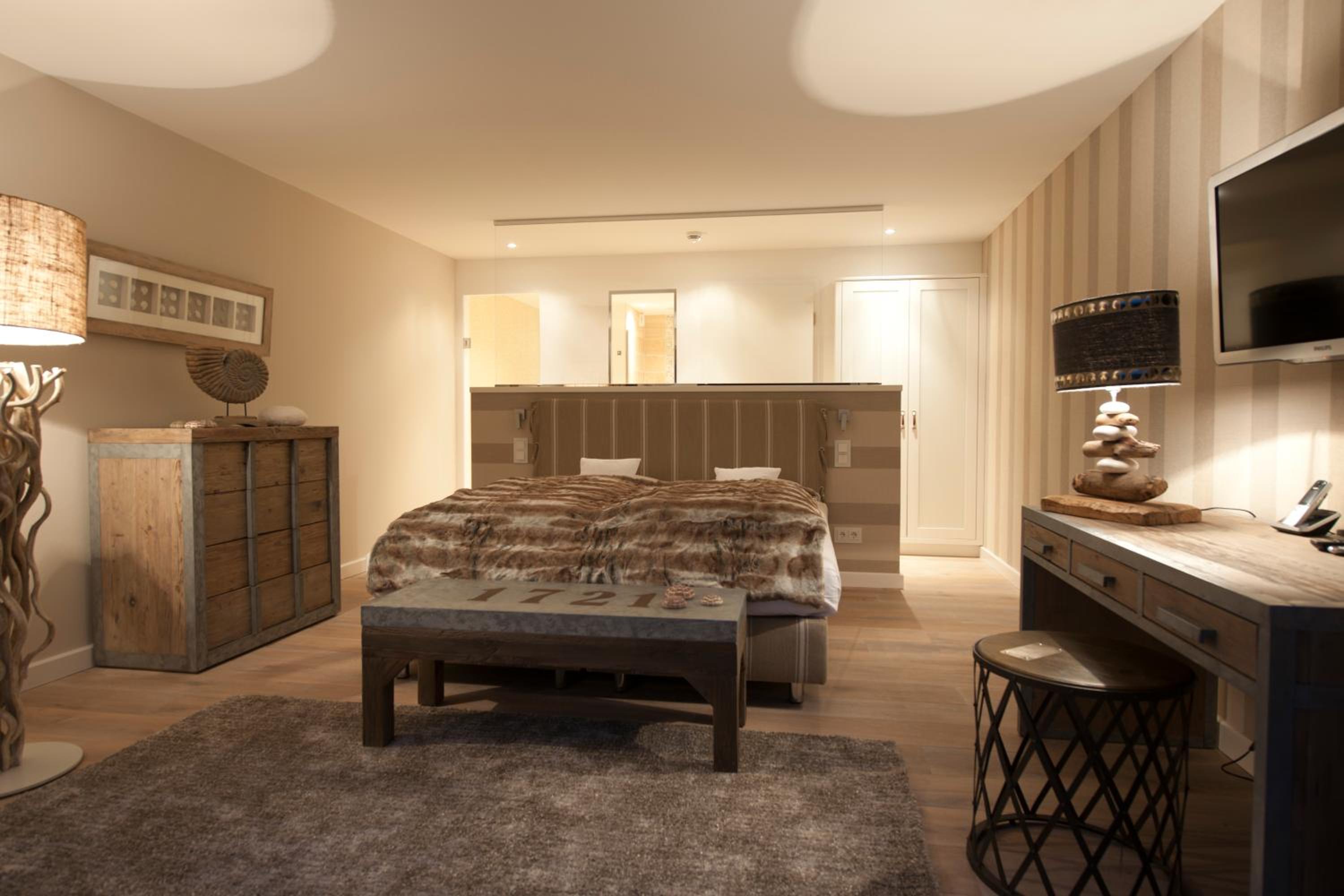 Panorama Room
