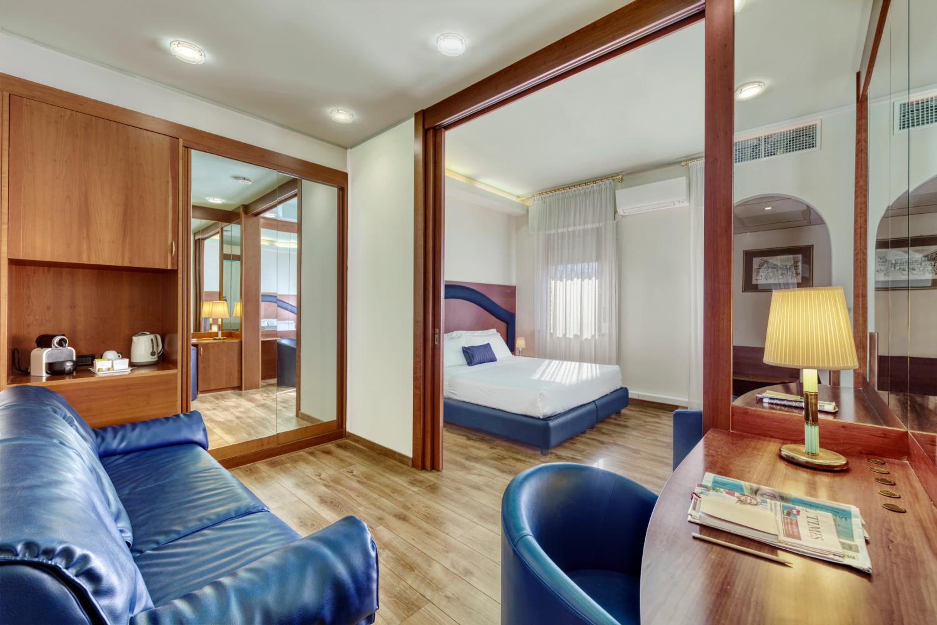 Superior Double Room - Photo 1