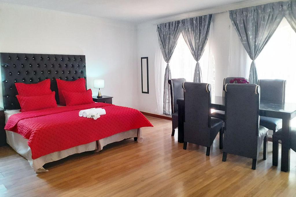 Apartment with Garden View - Photo 1