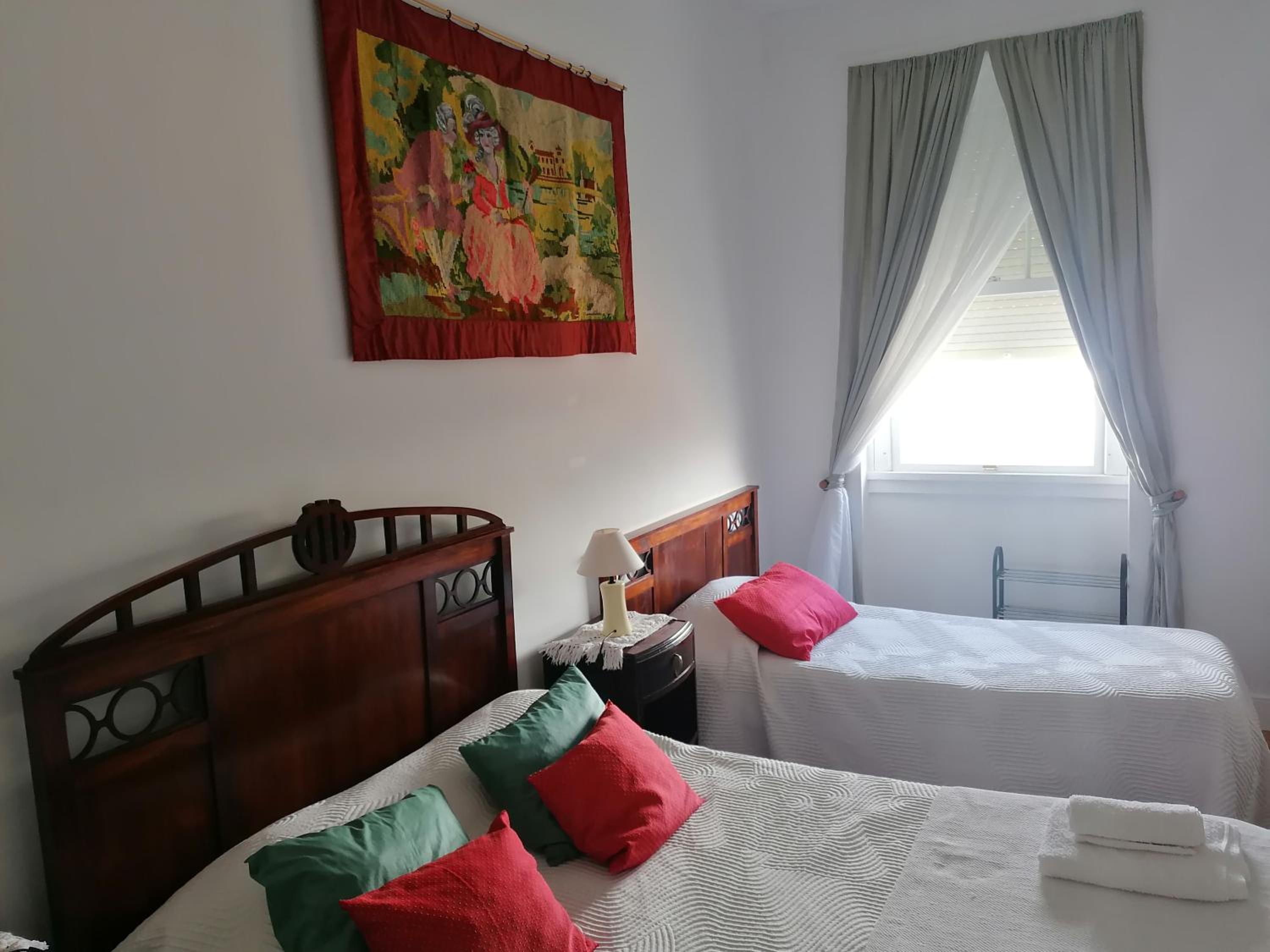 Deluxe Room (1 Adult + 1 Child) photo 2