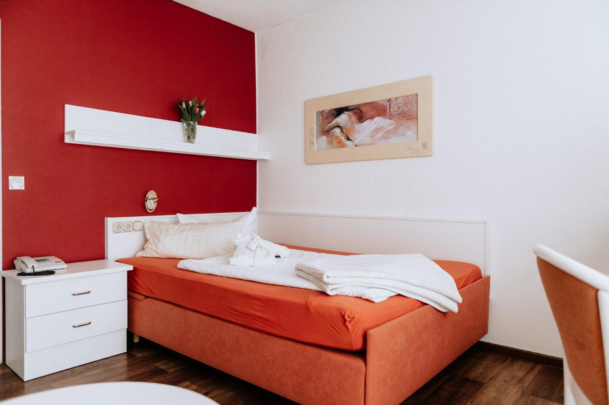 Superior Single Room with Balcony photo 2