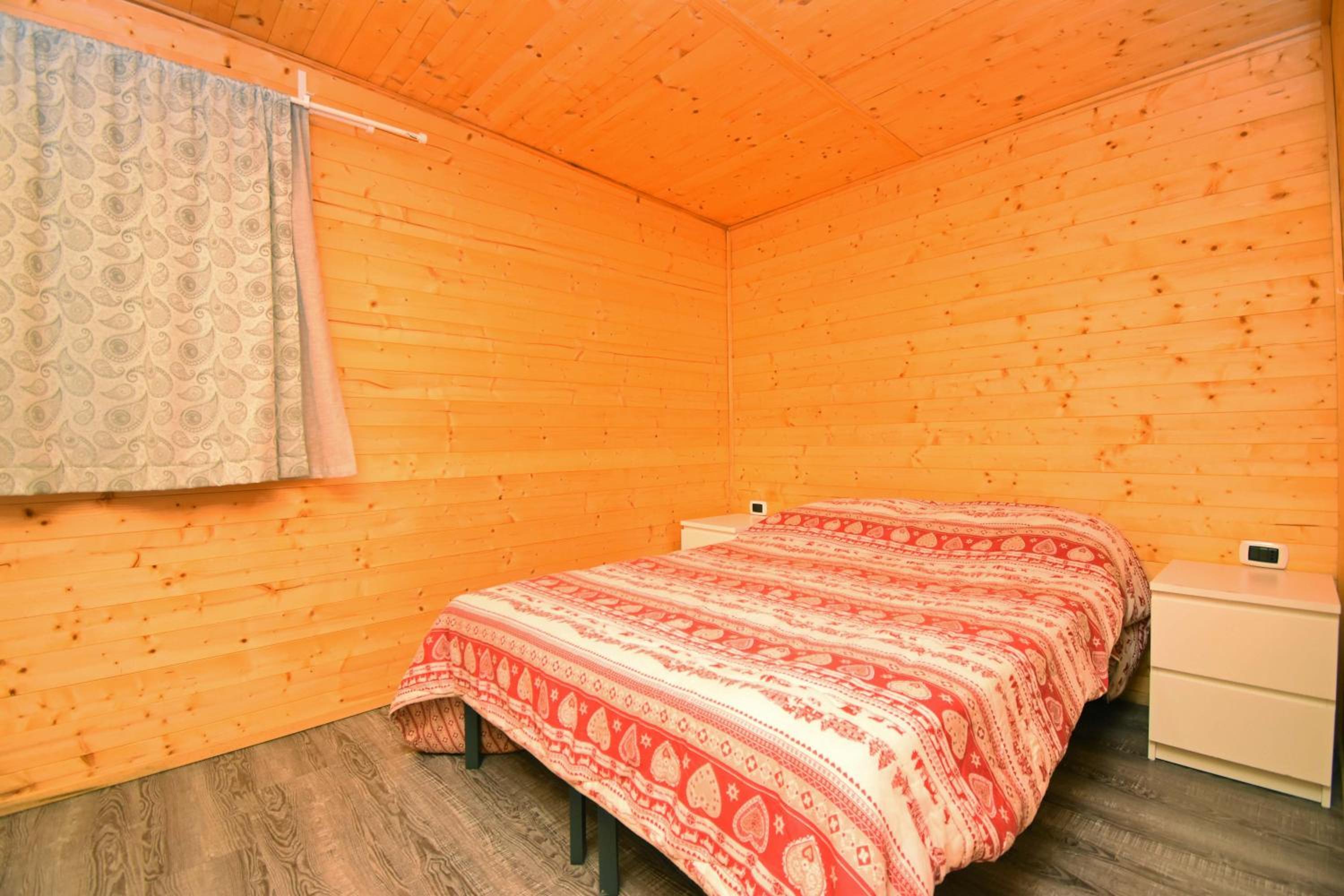 Mobile Home photo 1