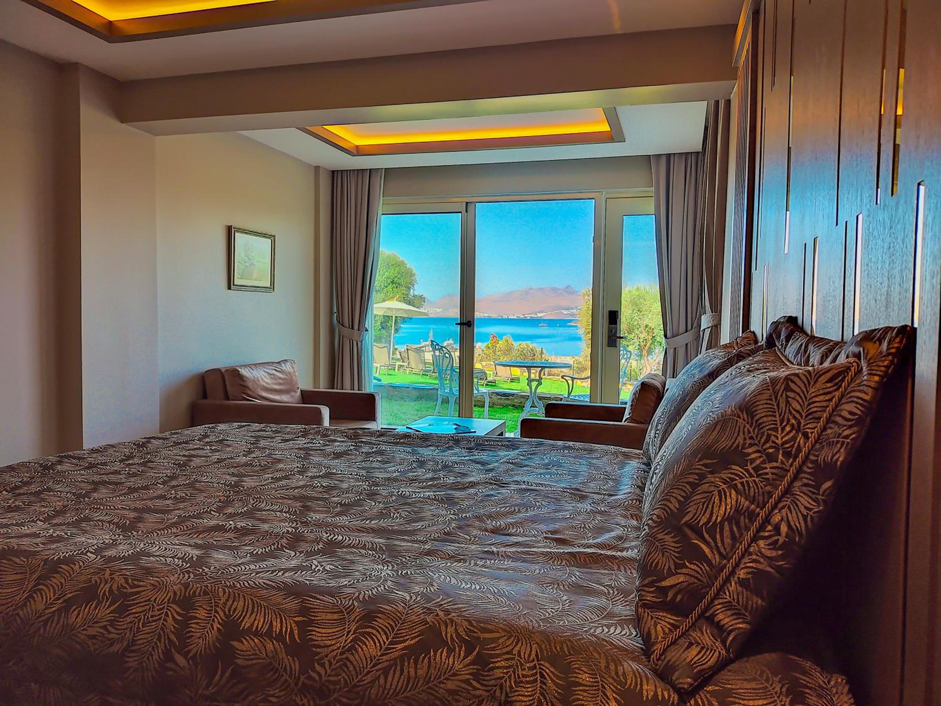 Superior Double Room - Photo 3