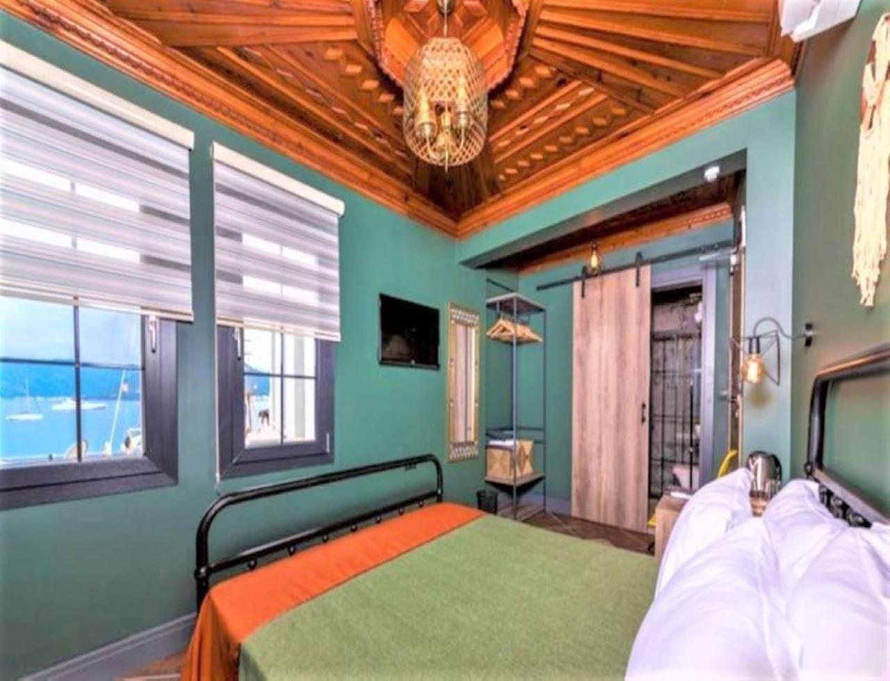 Double Room with Sea View photo 3