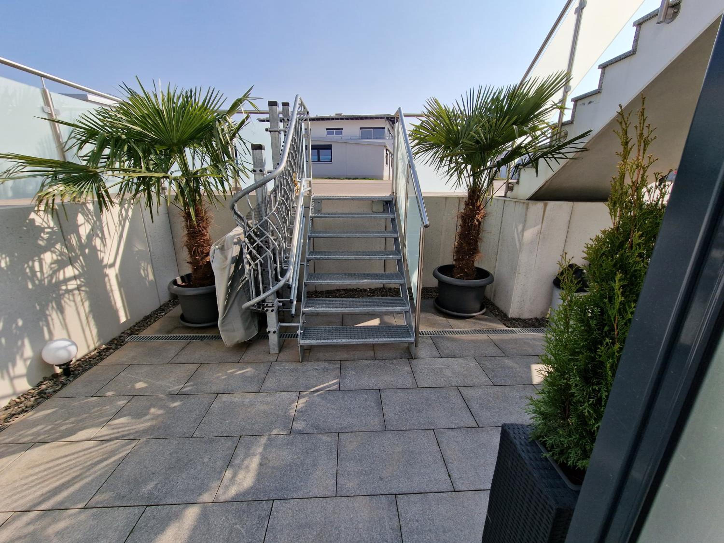 One-Bedroom Apartment - Photo 15