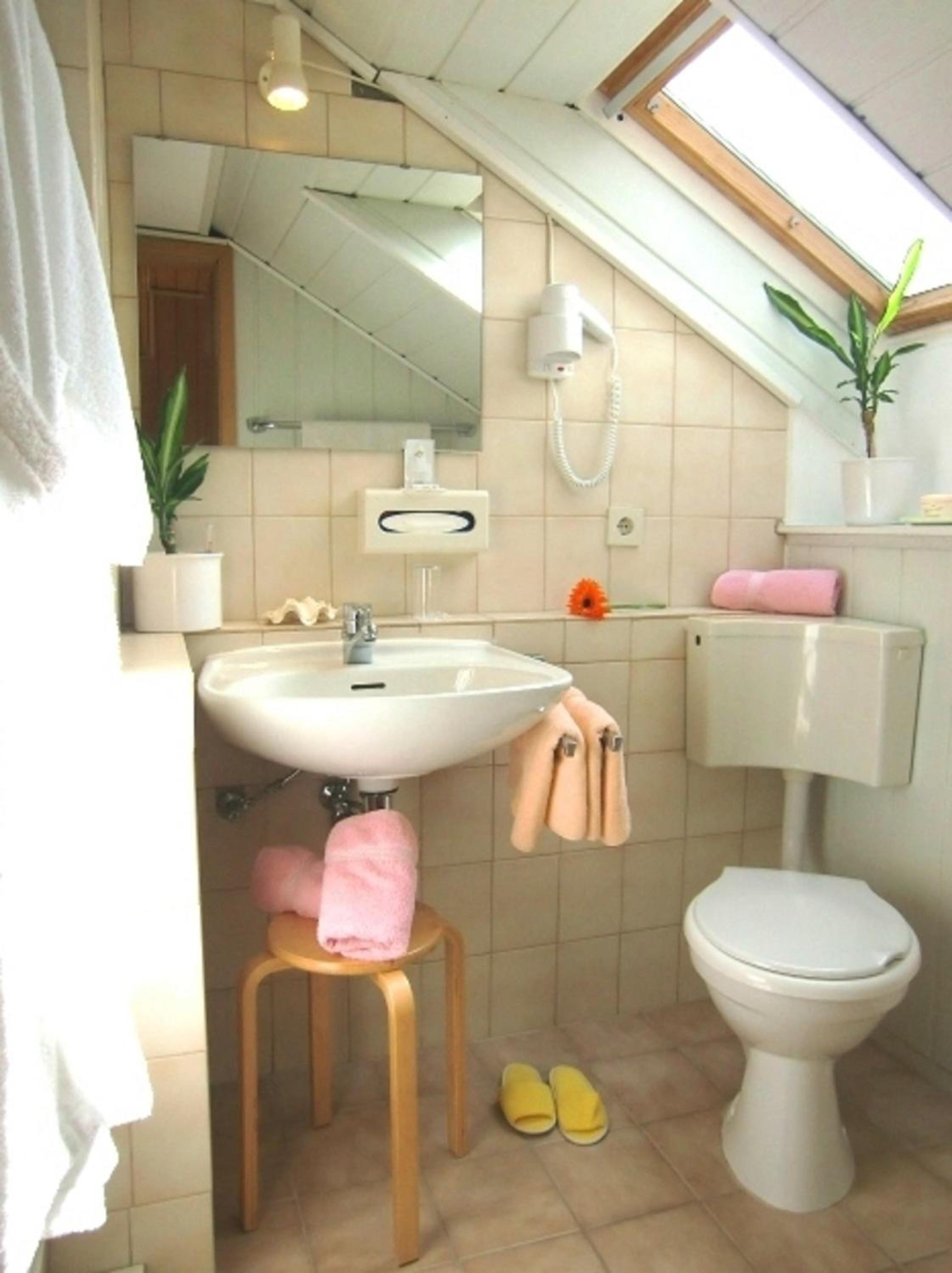 Standard Single Room photo 3