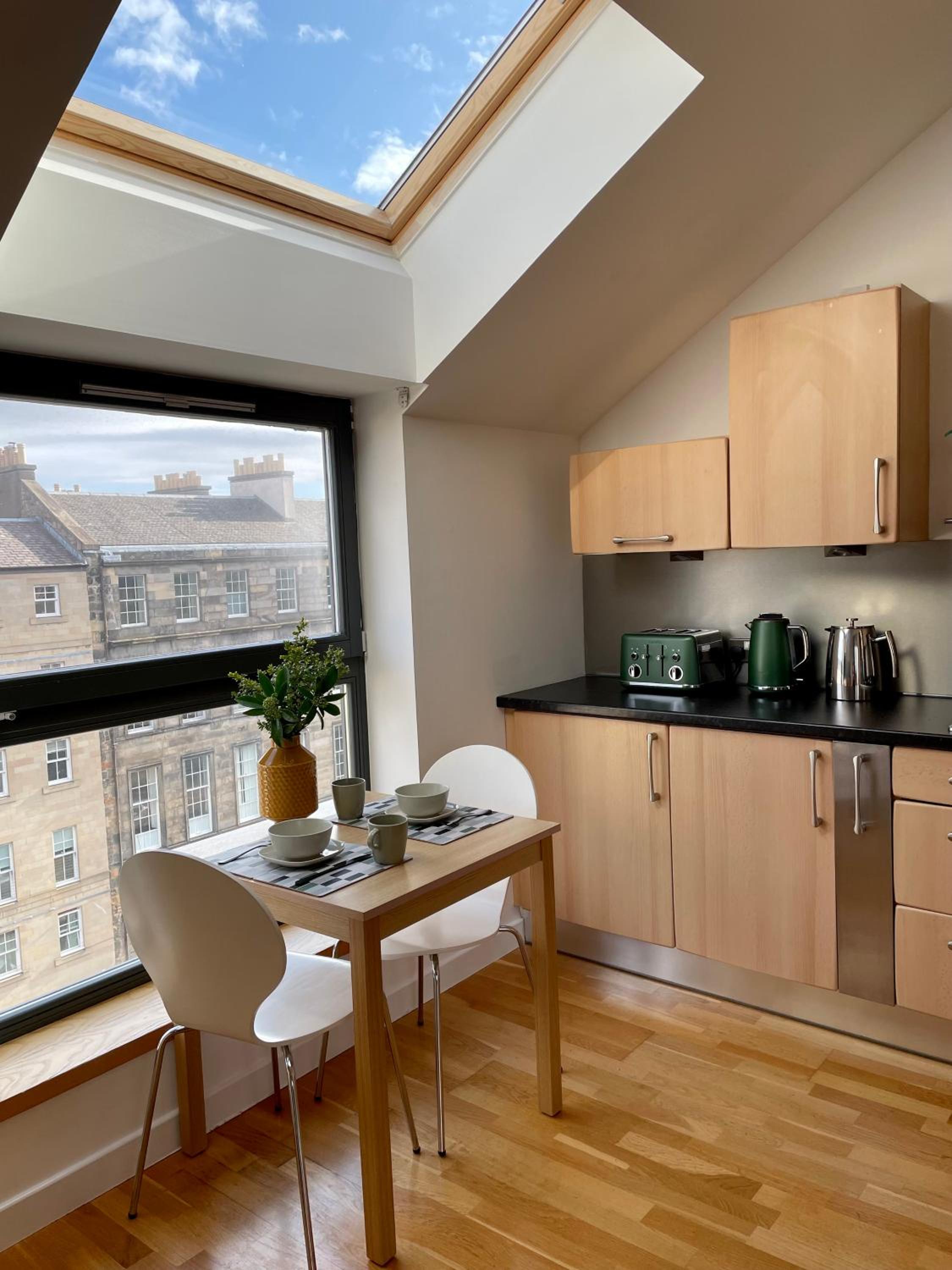 Apartment - Photo 5