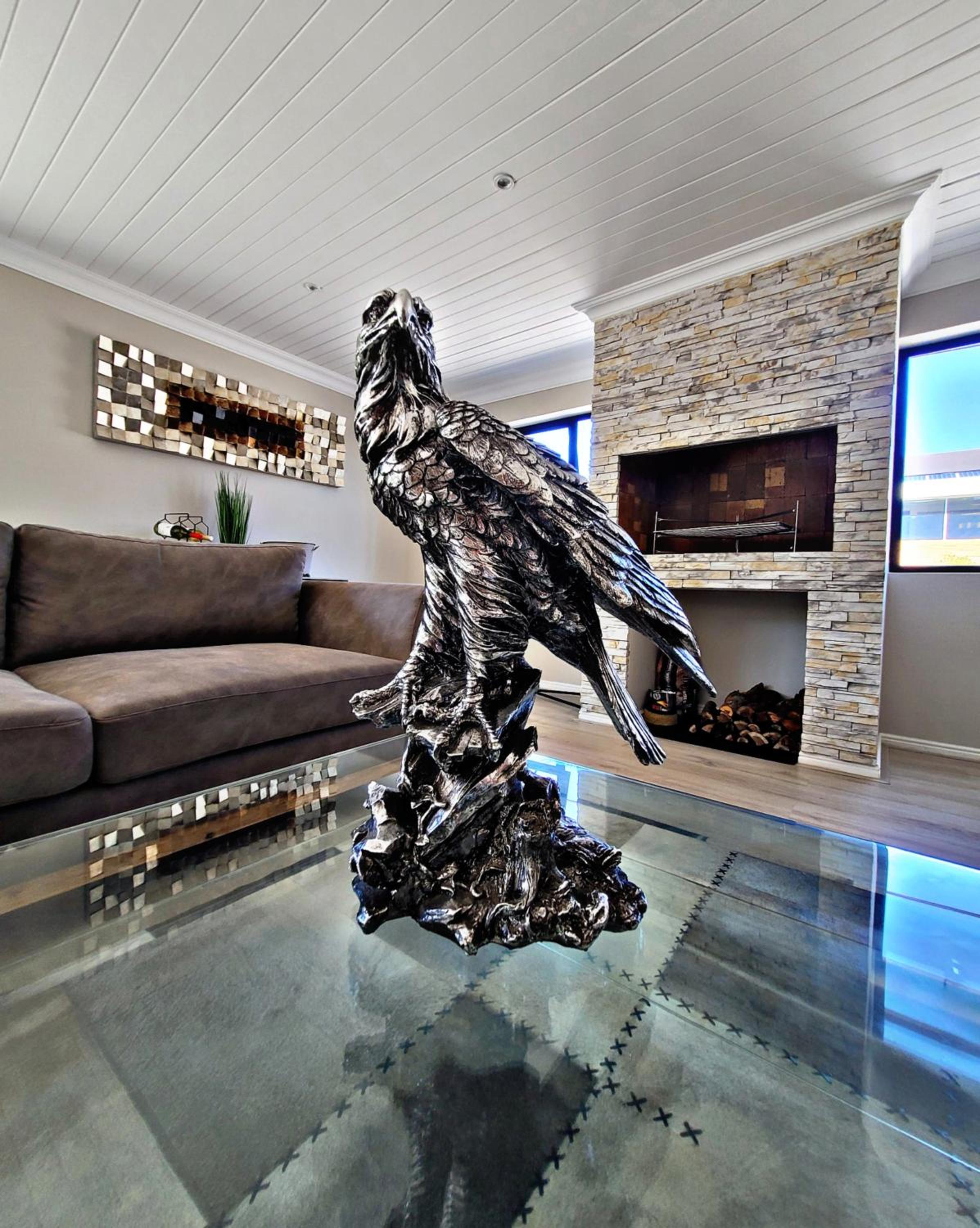 Four-Bedroom House - Photo 22