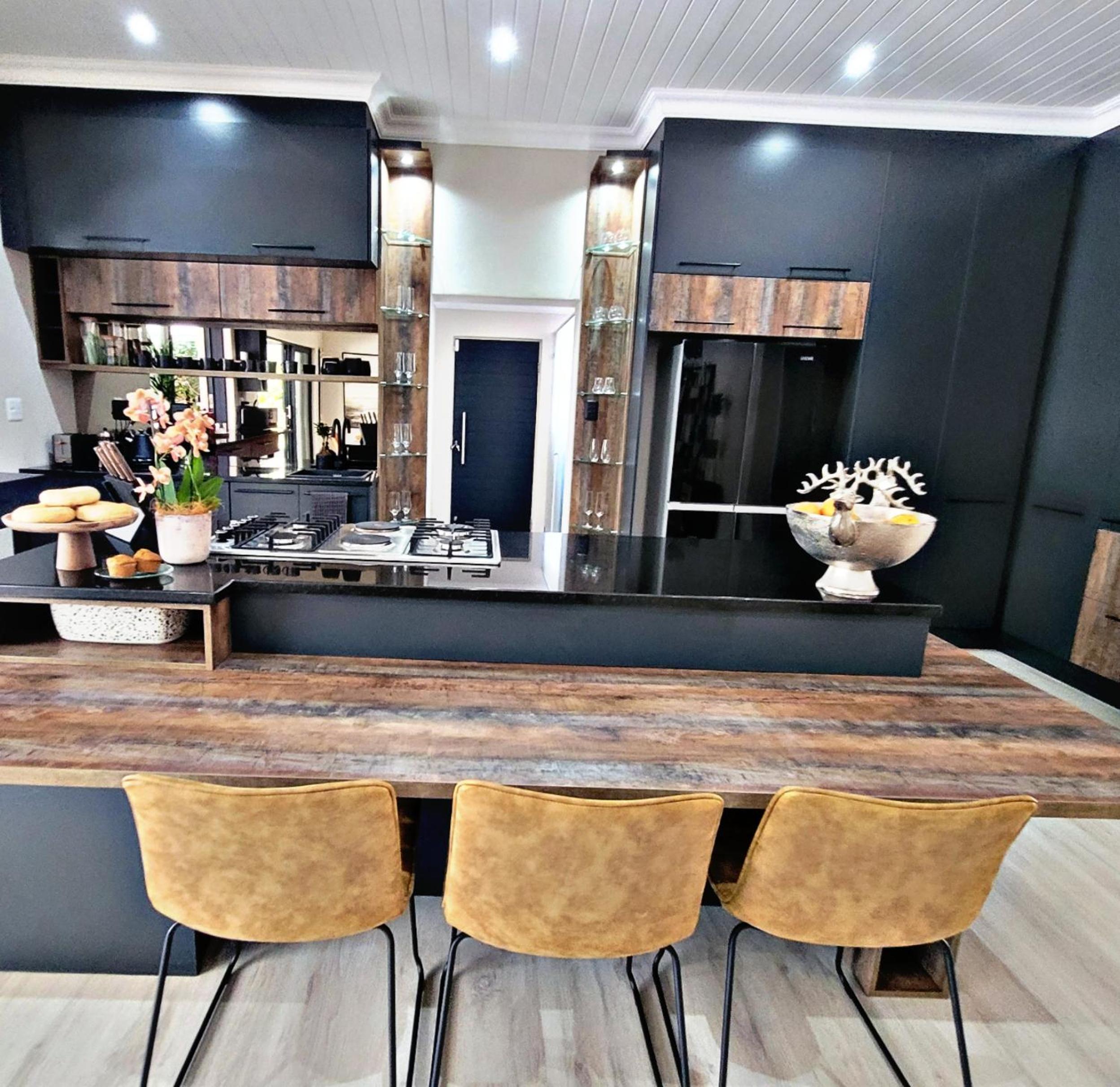 Four-Bedroom House - Photo 50