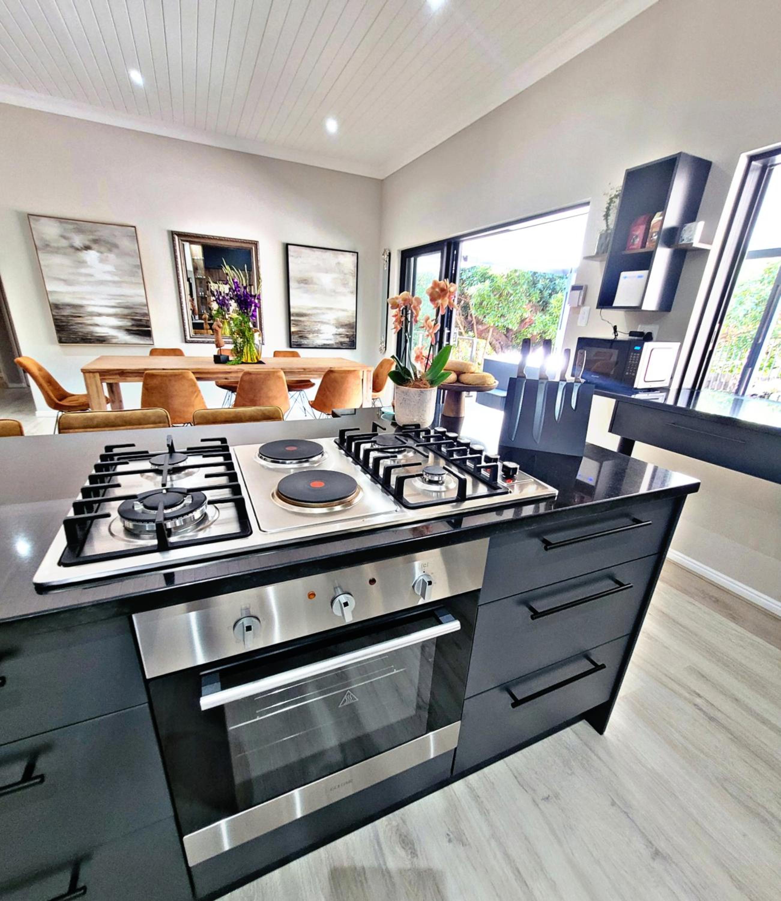 Four-Bedroom House - Photo 42