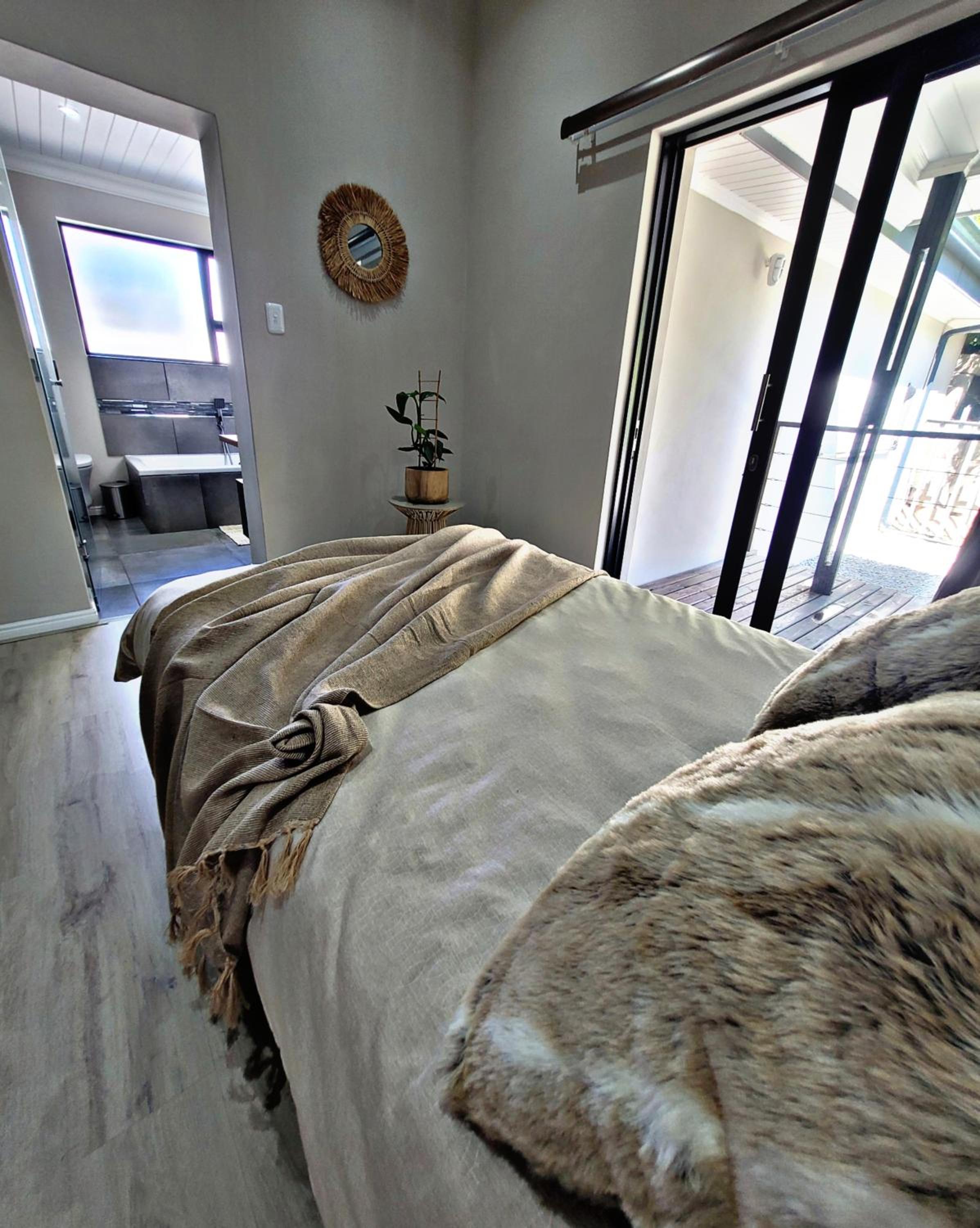Four-Bedroom House - Photo 38