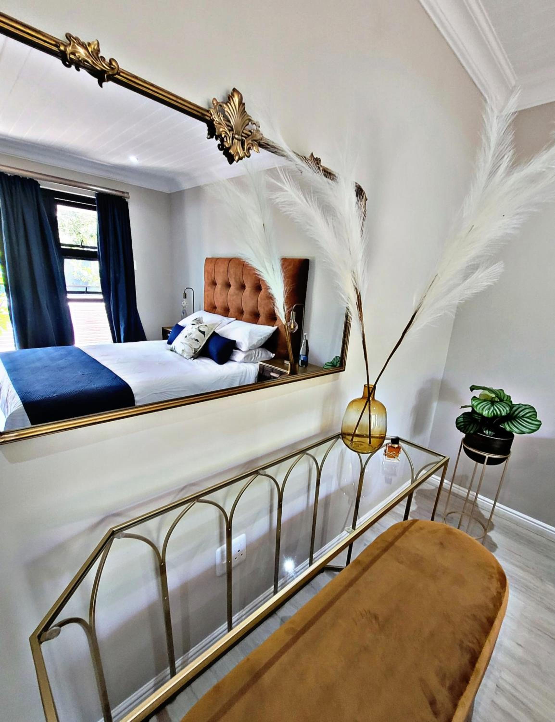 Four-Bedroom House - Photo 37