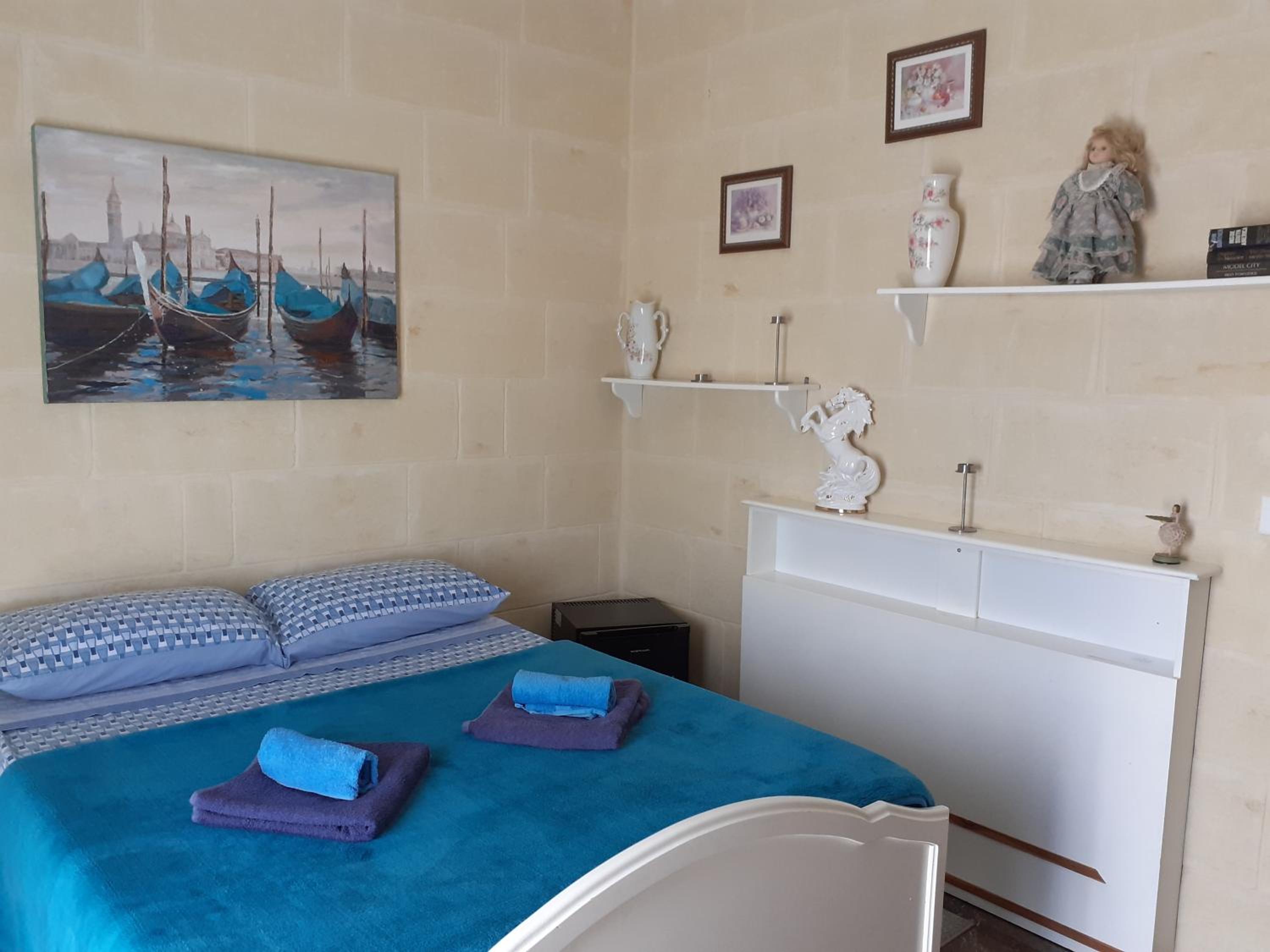 Double Room with Balcony photo 2