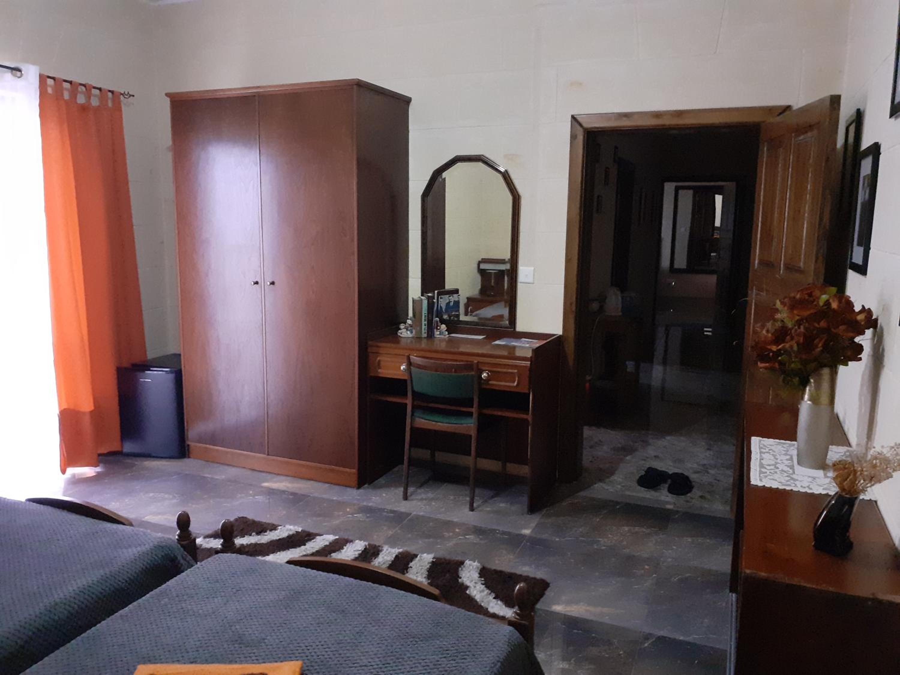 Twin Room with Balcony photo 2