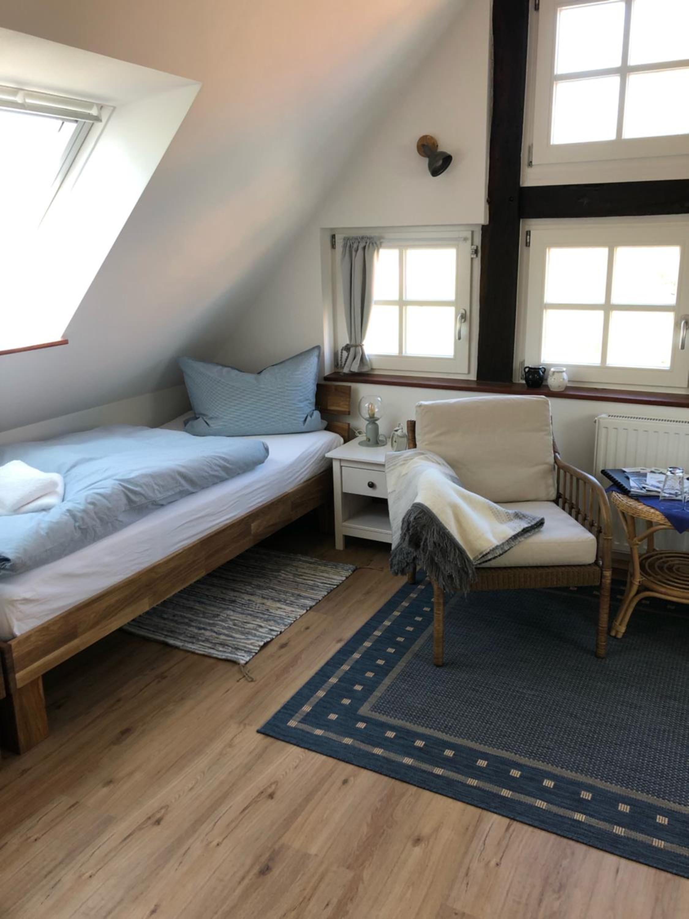 One-Bedroom Apartment - Photo 5