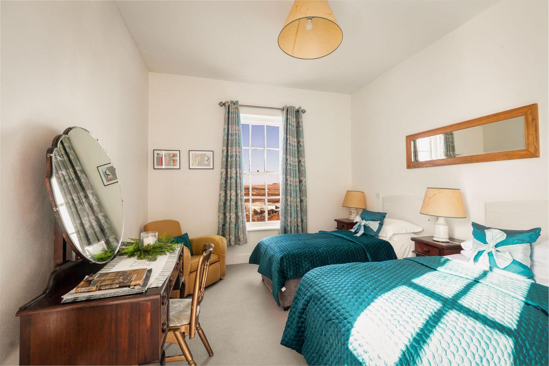 Apartment - Photo 4