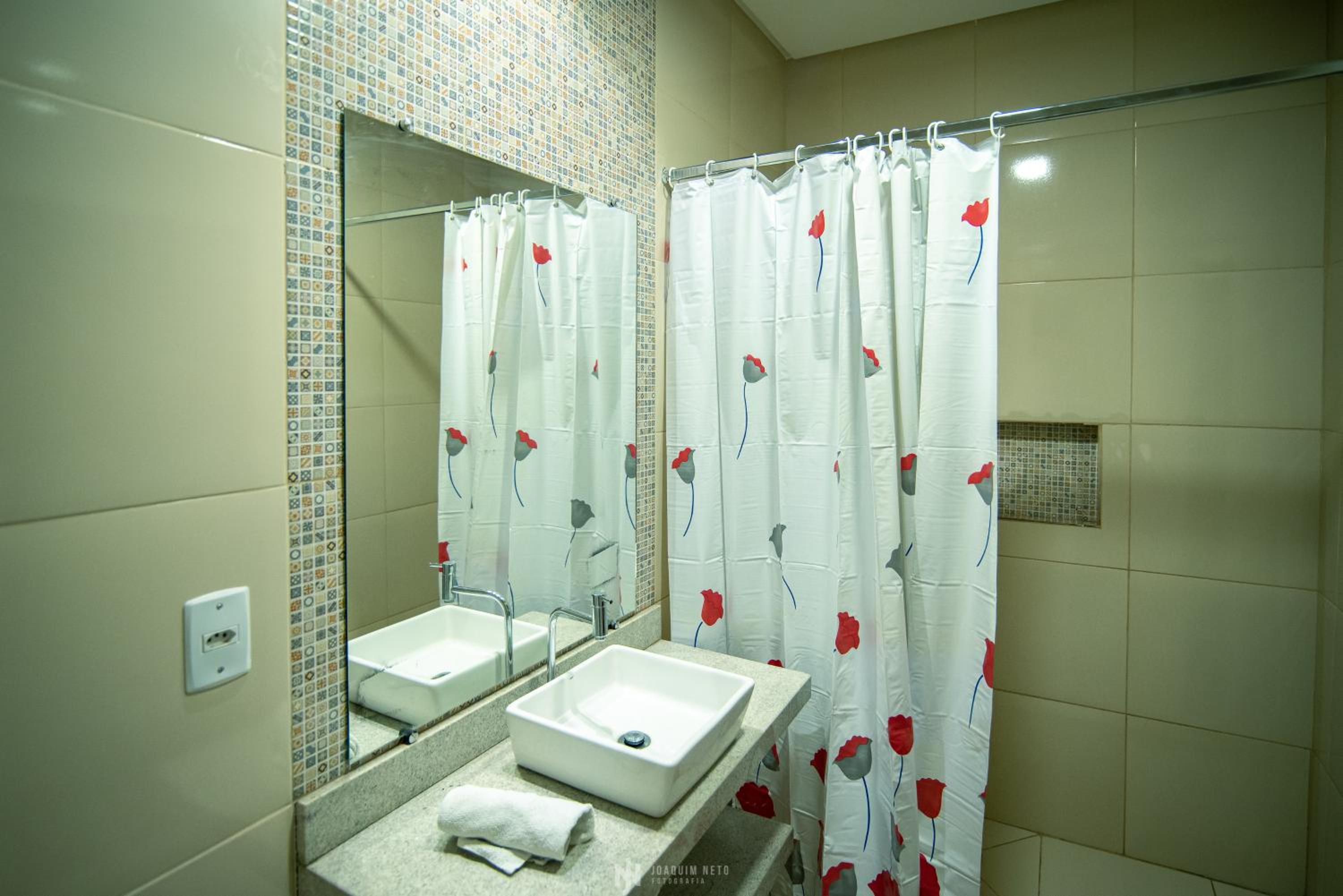 Basic Triple Room photo 1