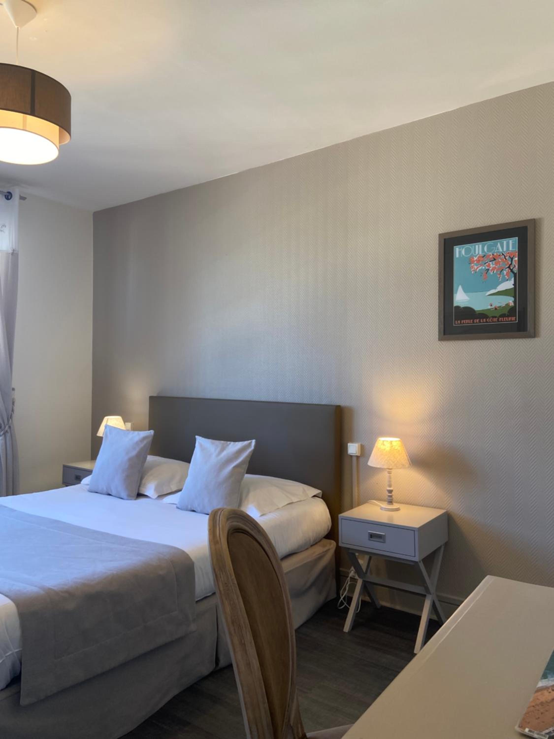 Double Room with Sea View - Photo 10