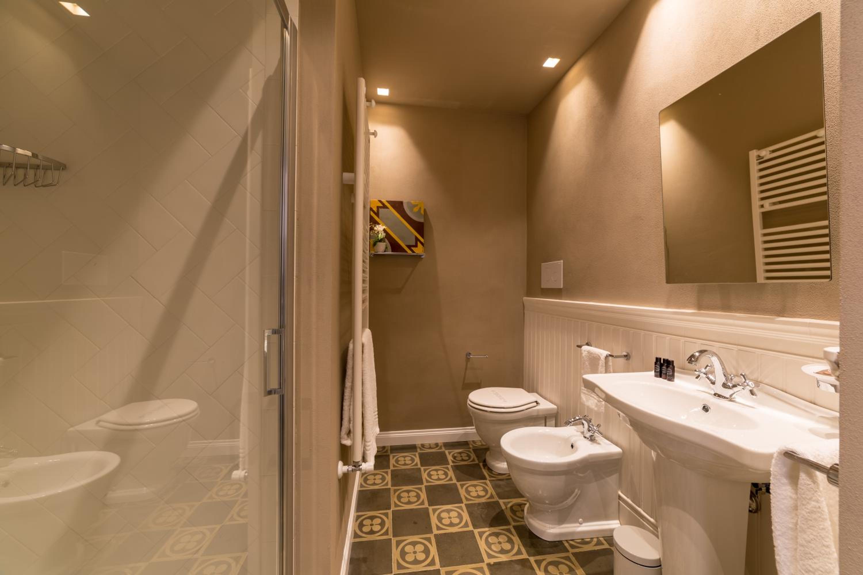 Standard Double or Twin Room photo 2