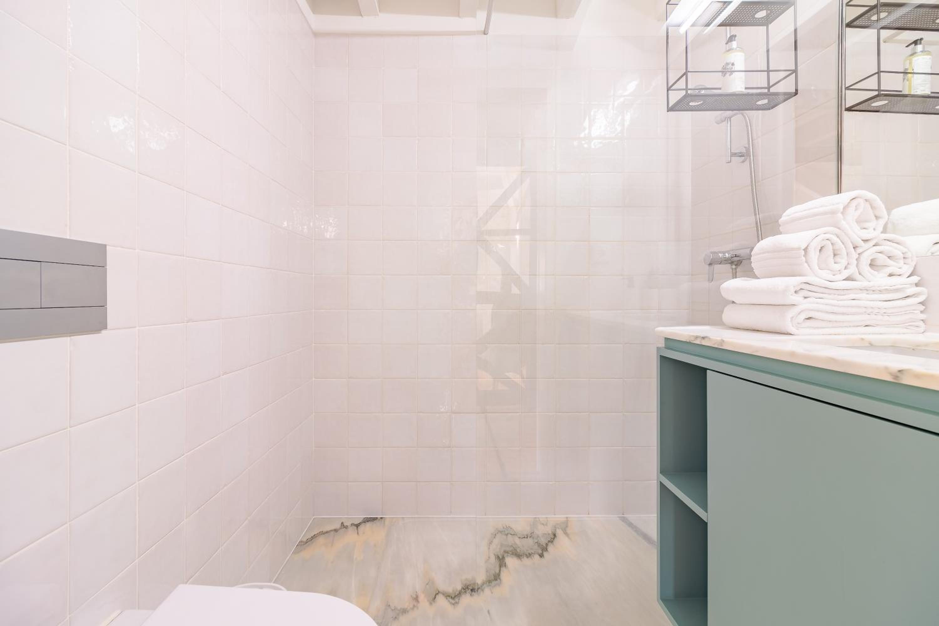 Duplex Apartment - Photo 2