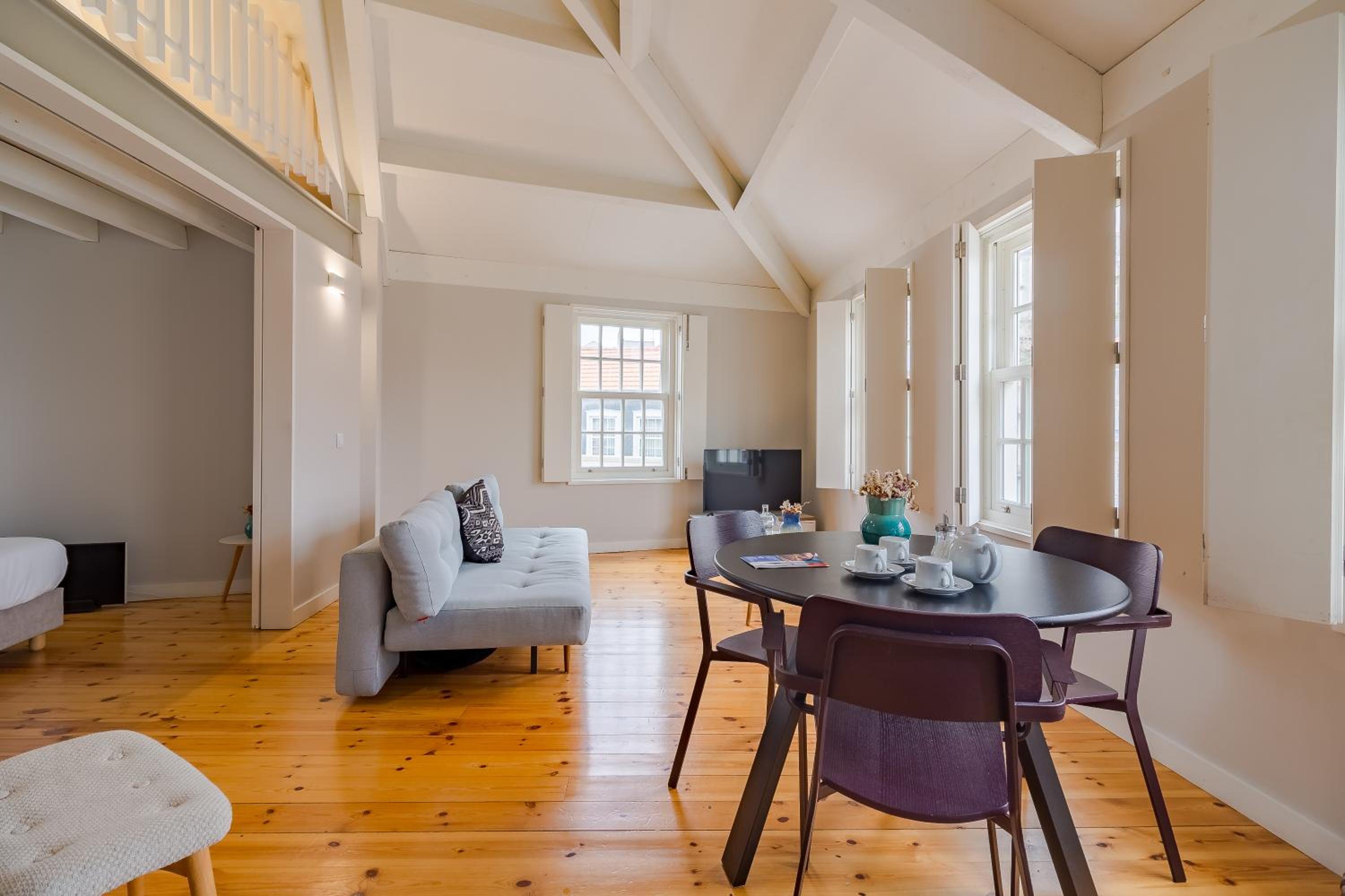 Duplex Apartment - Photo 4