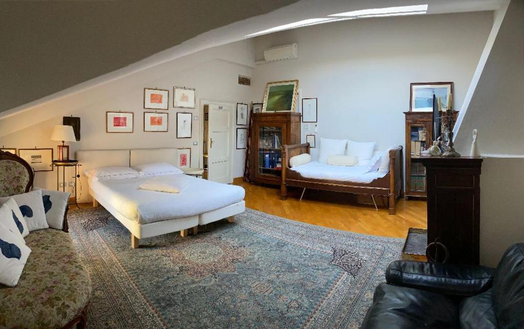 Deluxe Suite photo 1