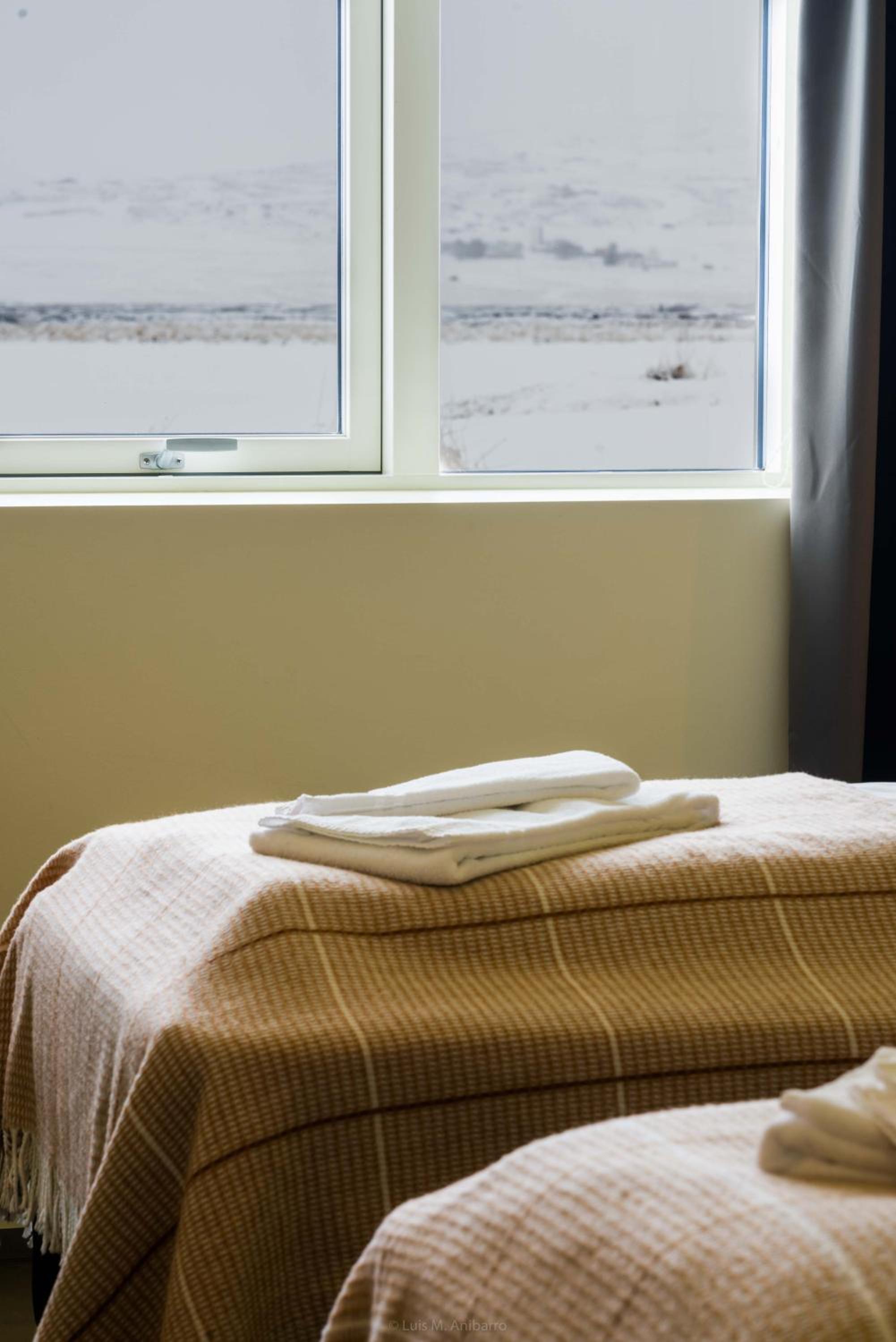 Double Room with Private Bathroom - Photo 2