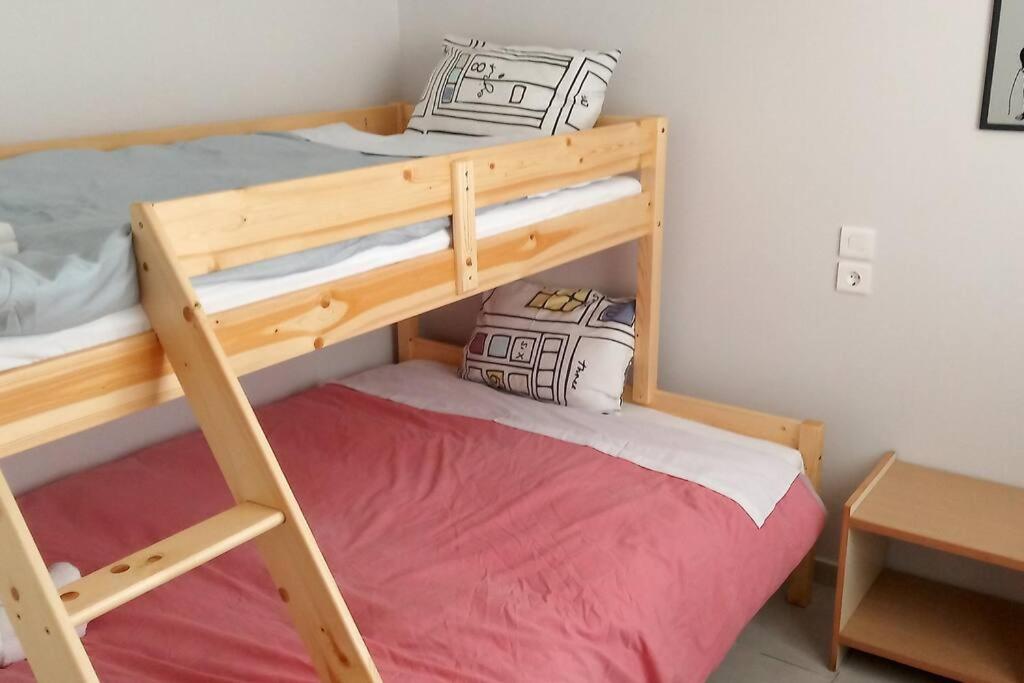Two-Bedroom Apartment - Photo 17