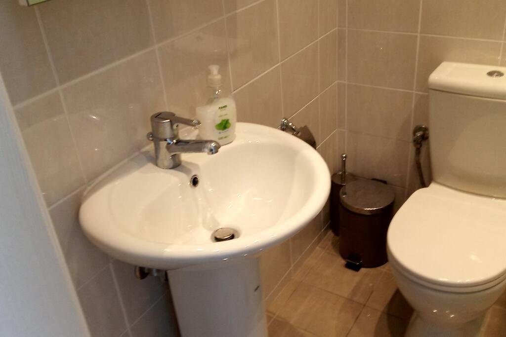 Two-Bedroom Apartment - Photo 8