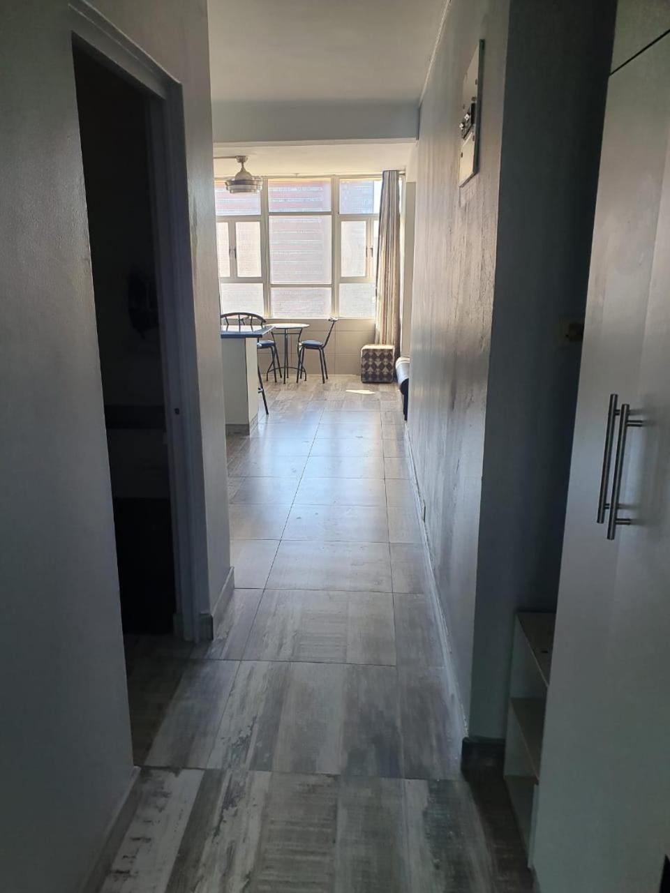 One-Bedroom Apartment - Photo 28
