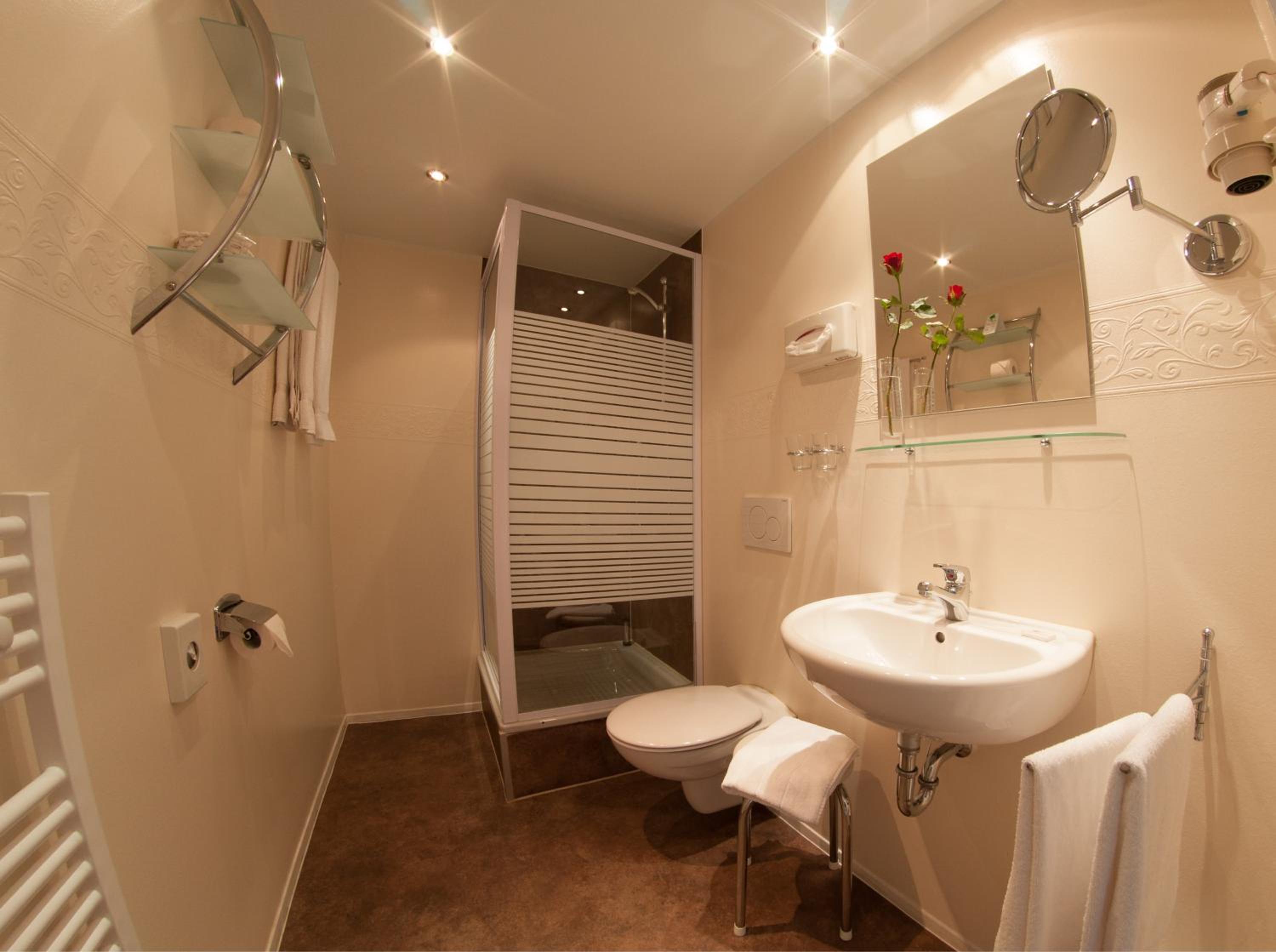 Double Room - Photo 2