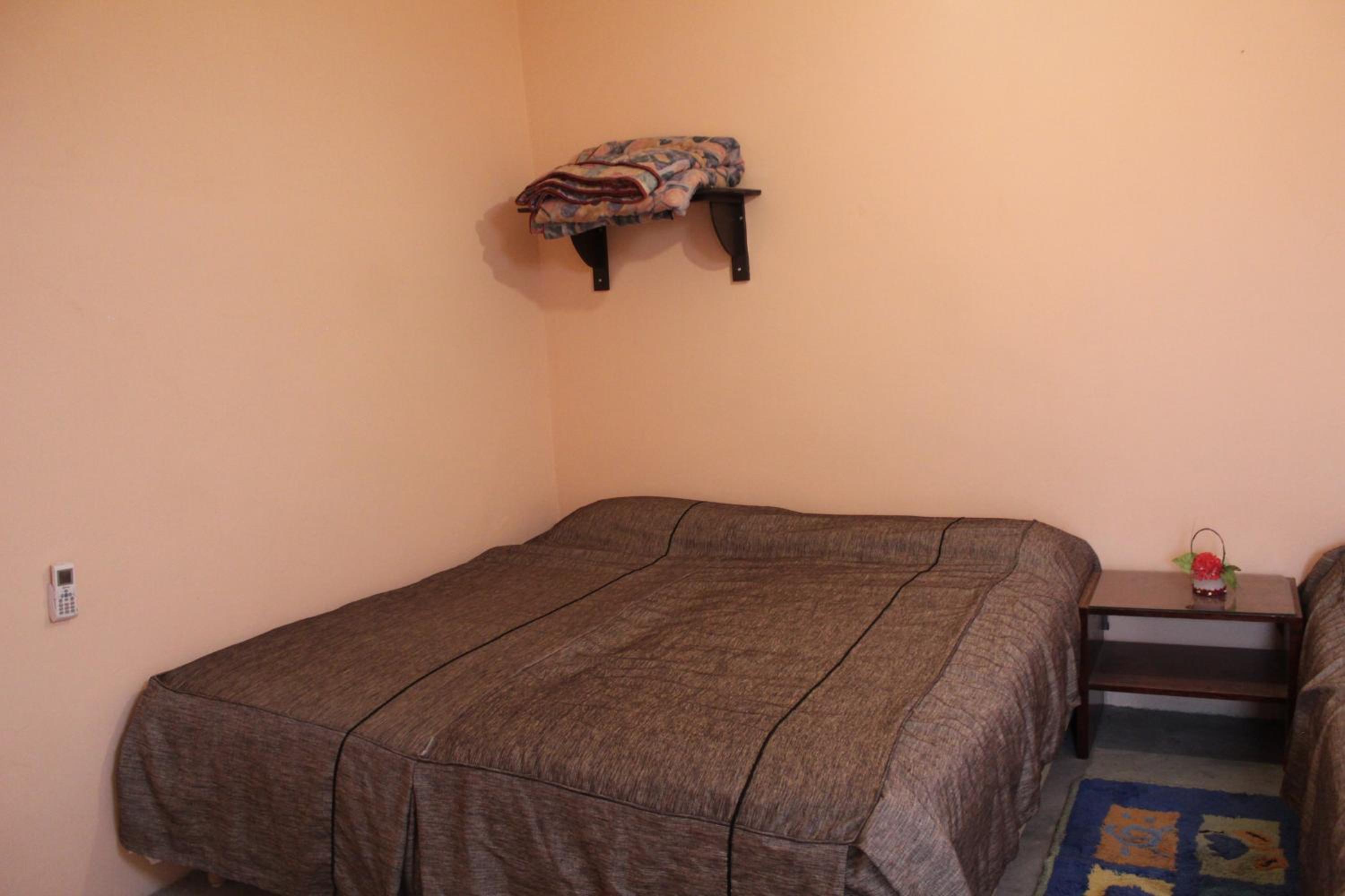 Double or Twin Room - Photo 10