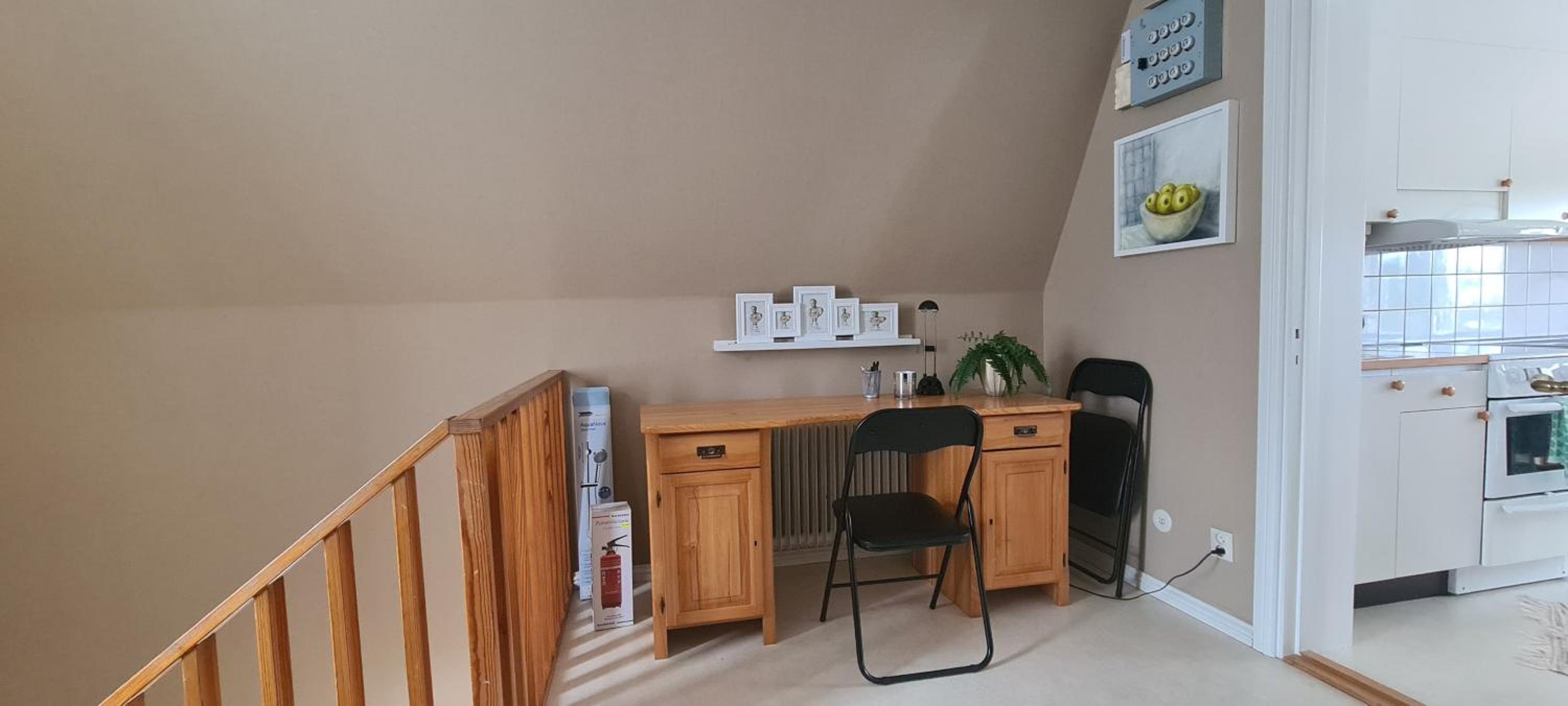 One-Bedroom Apartment - Photo 4