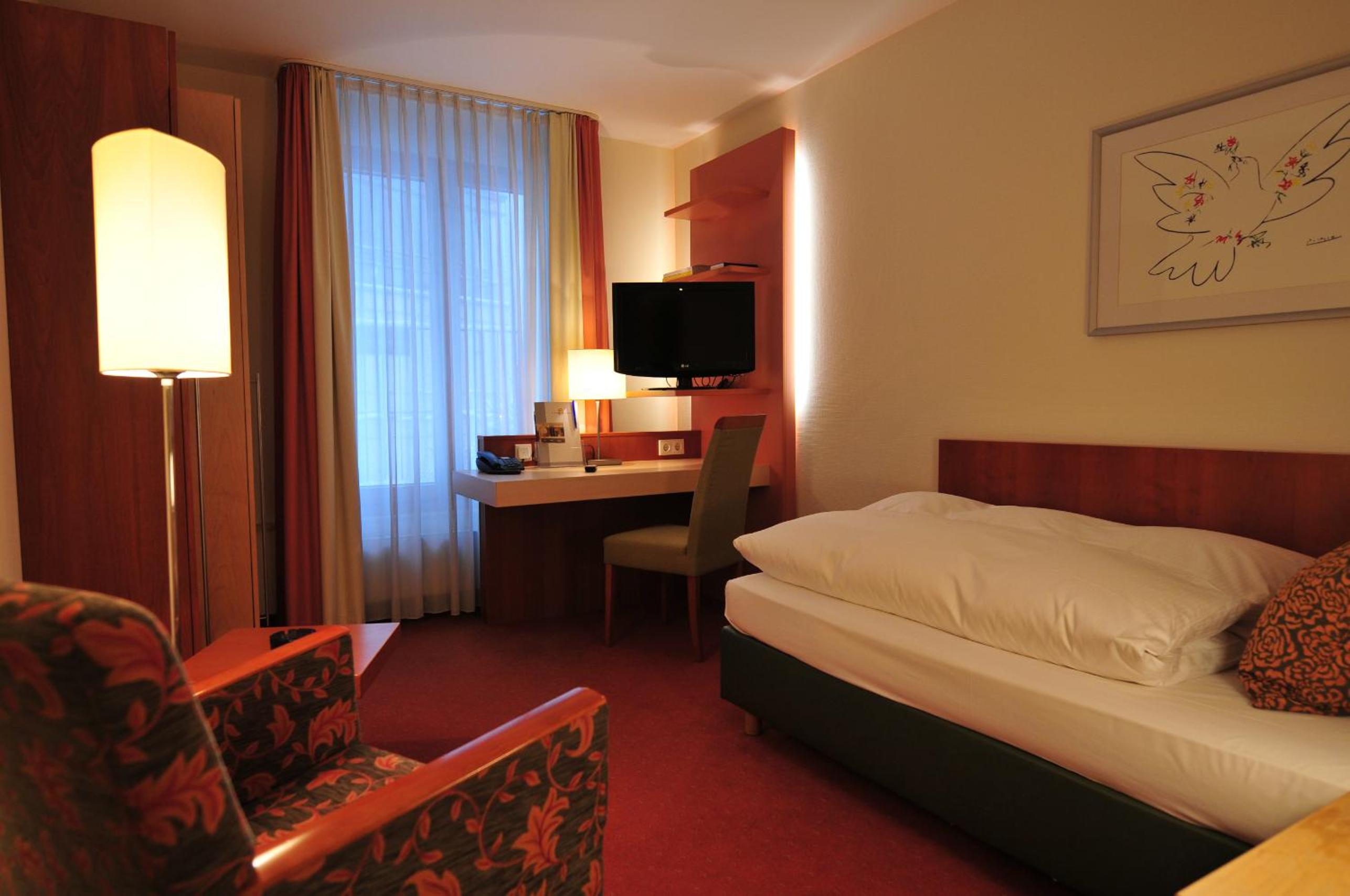 Business Single Room photo 2