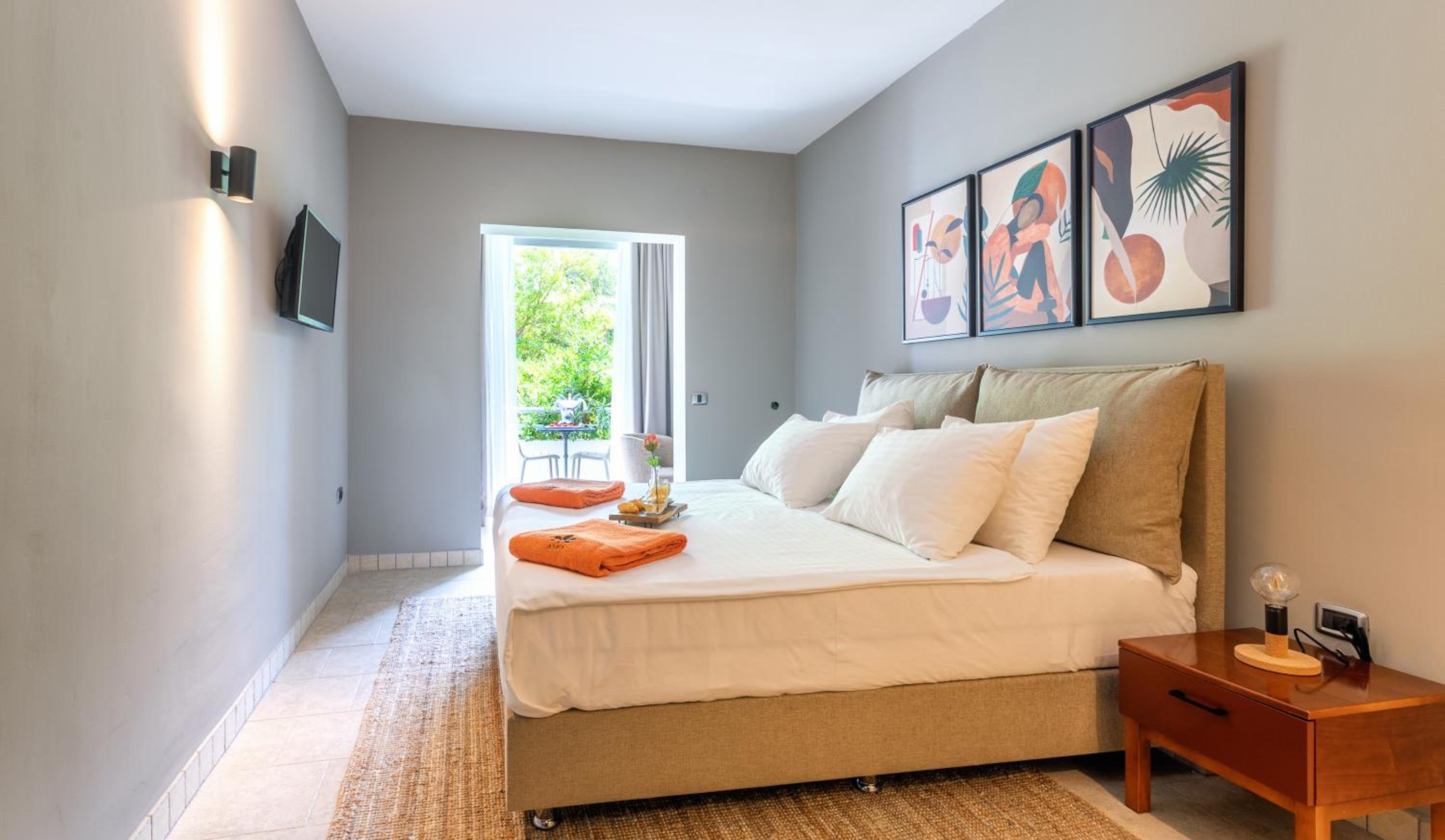Standard  Twin or Double Room - Photo 4