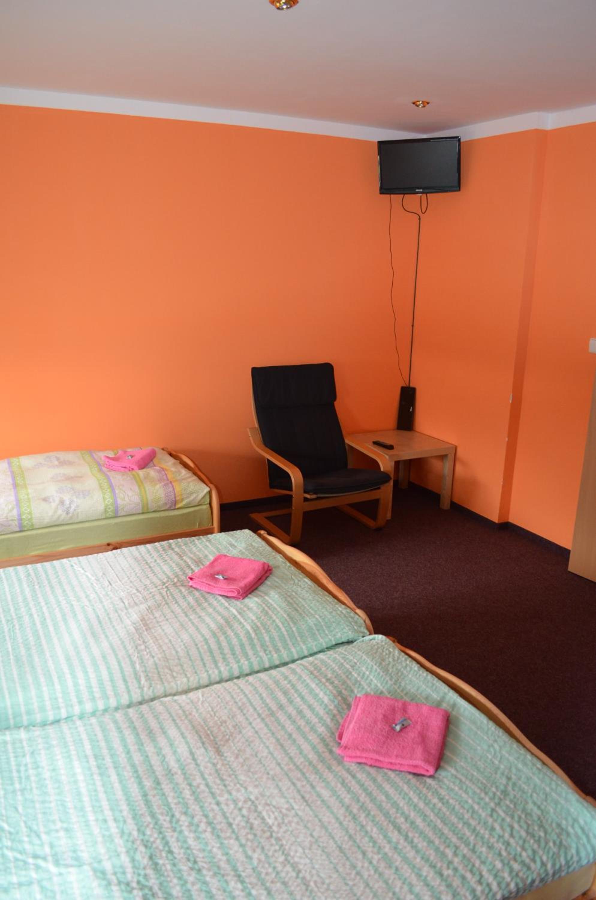Quadruple Room with Bathroom photo 3