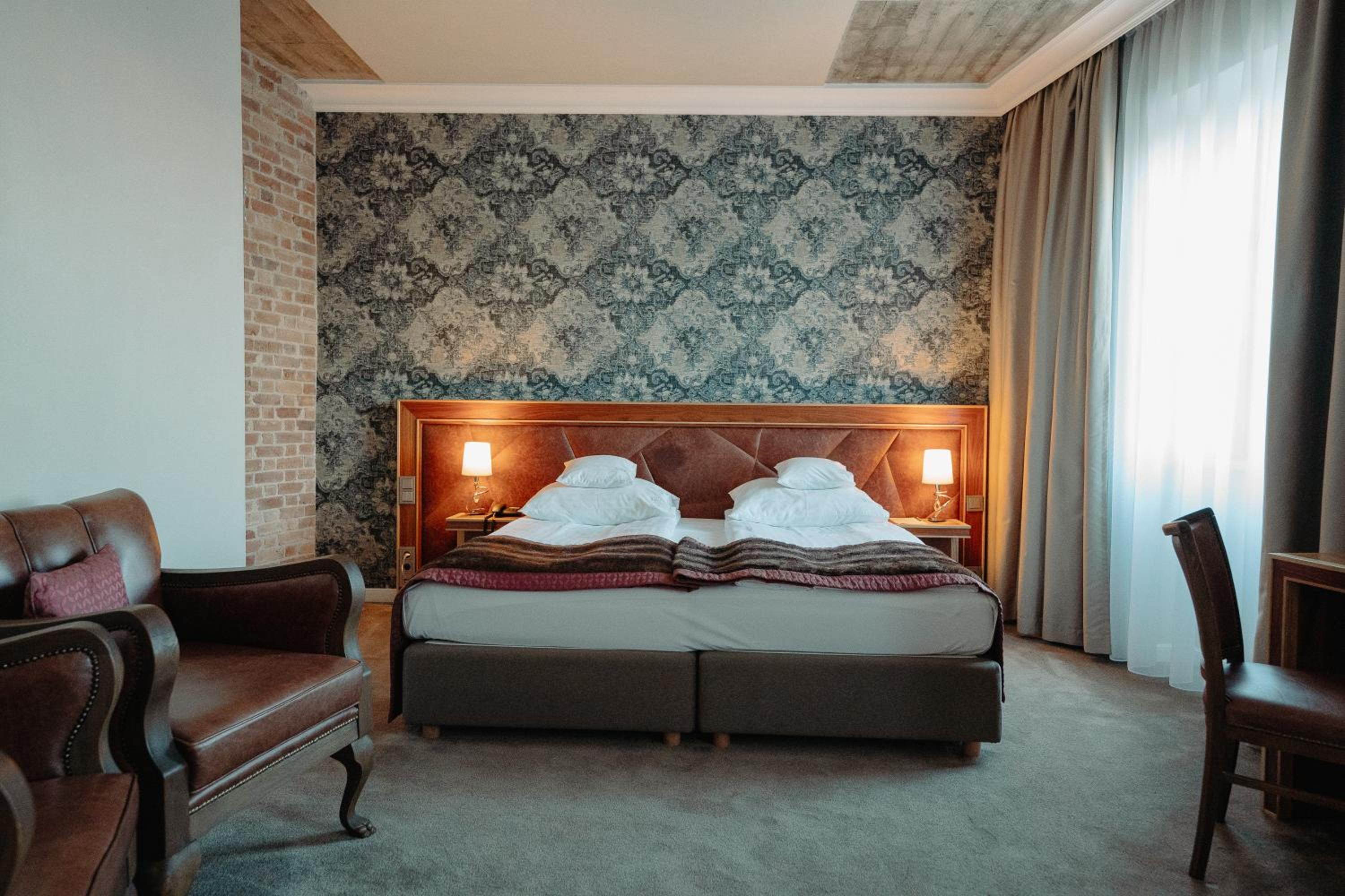 Deluxe Double or Twin Room - Photo 1