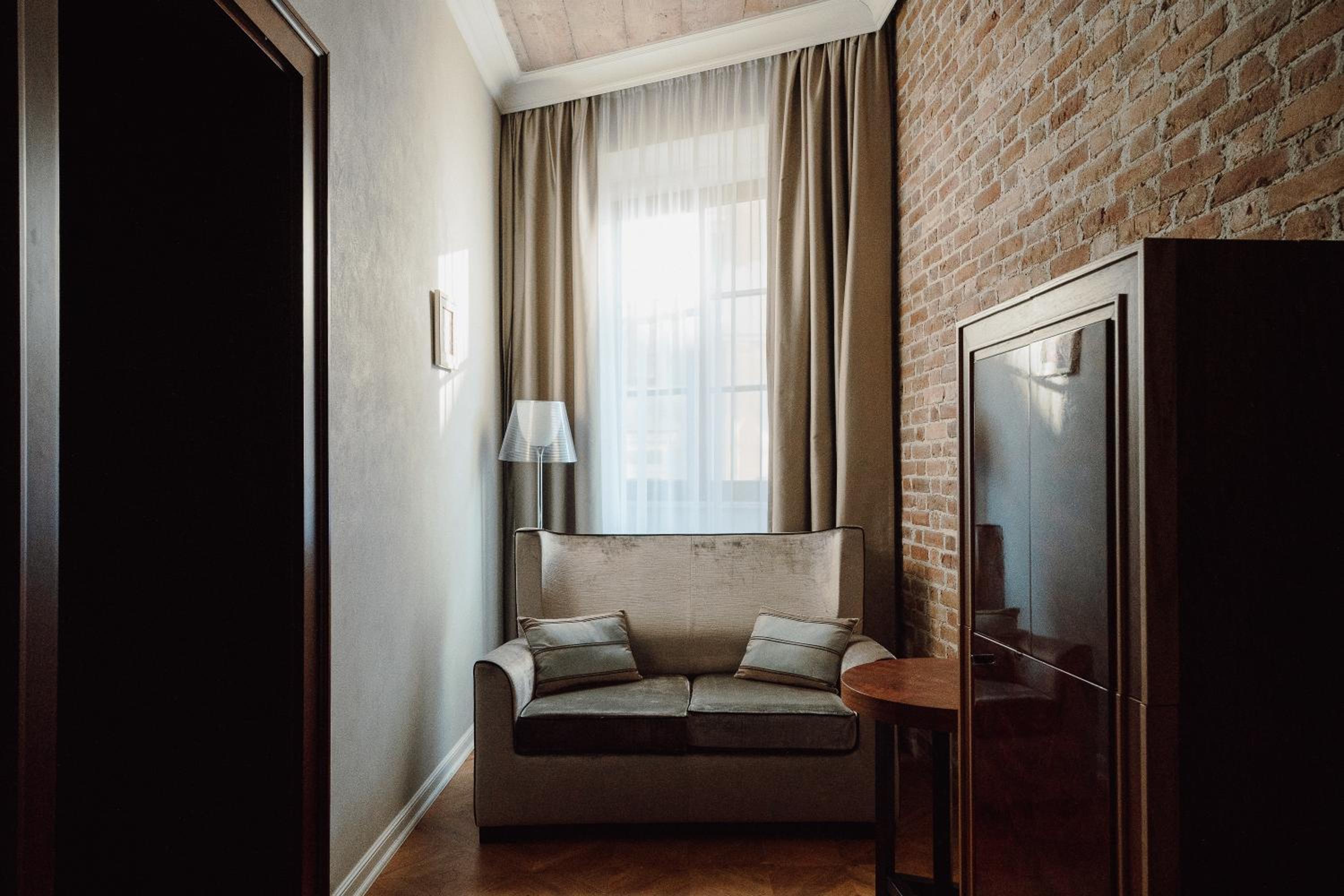 Suite - Photo 4