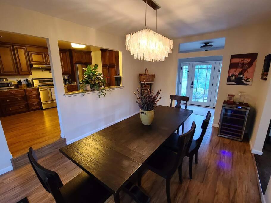 Three-Bedroom Villa photo 3