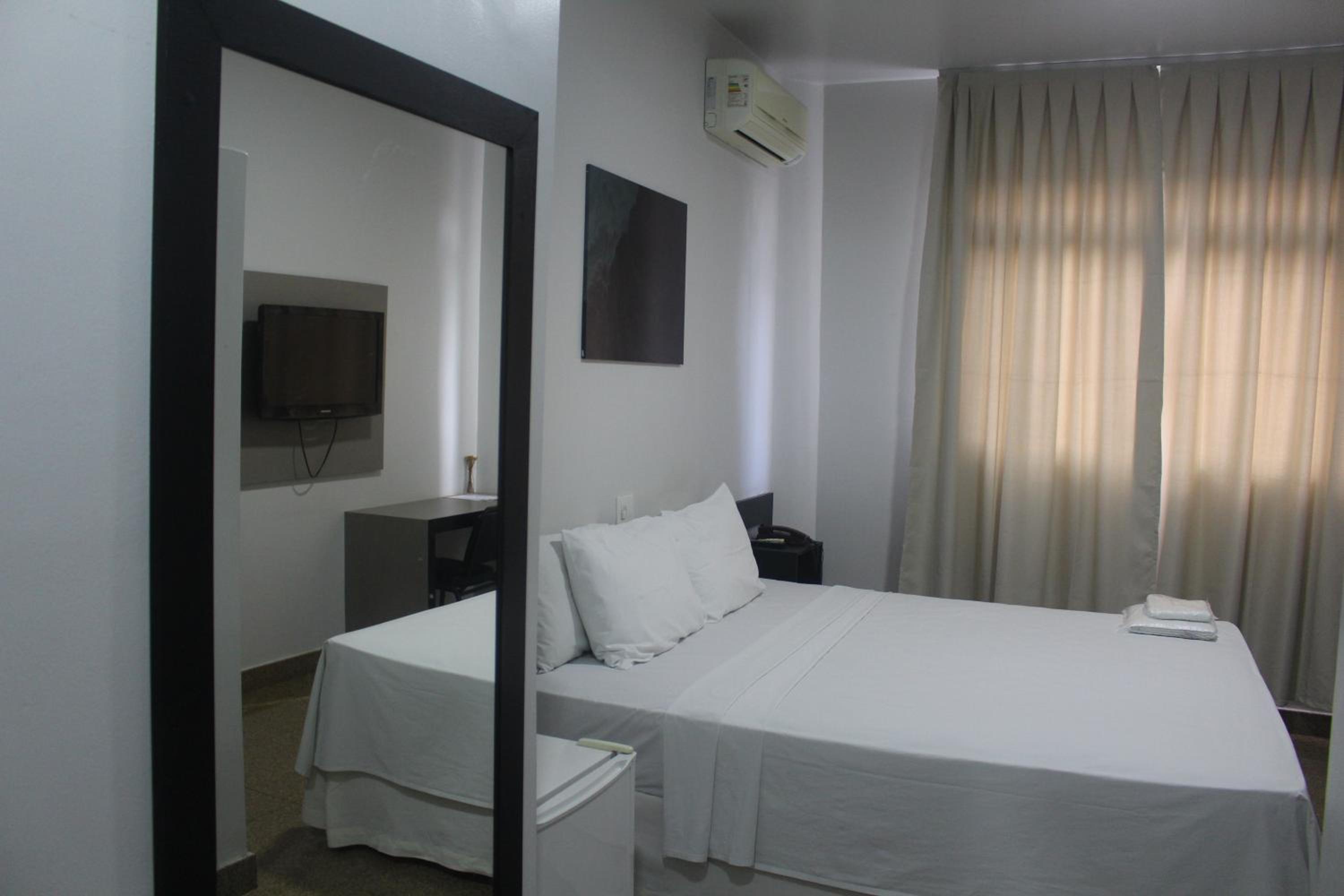 Deluxe Double or Twin Room photo 3