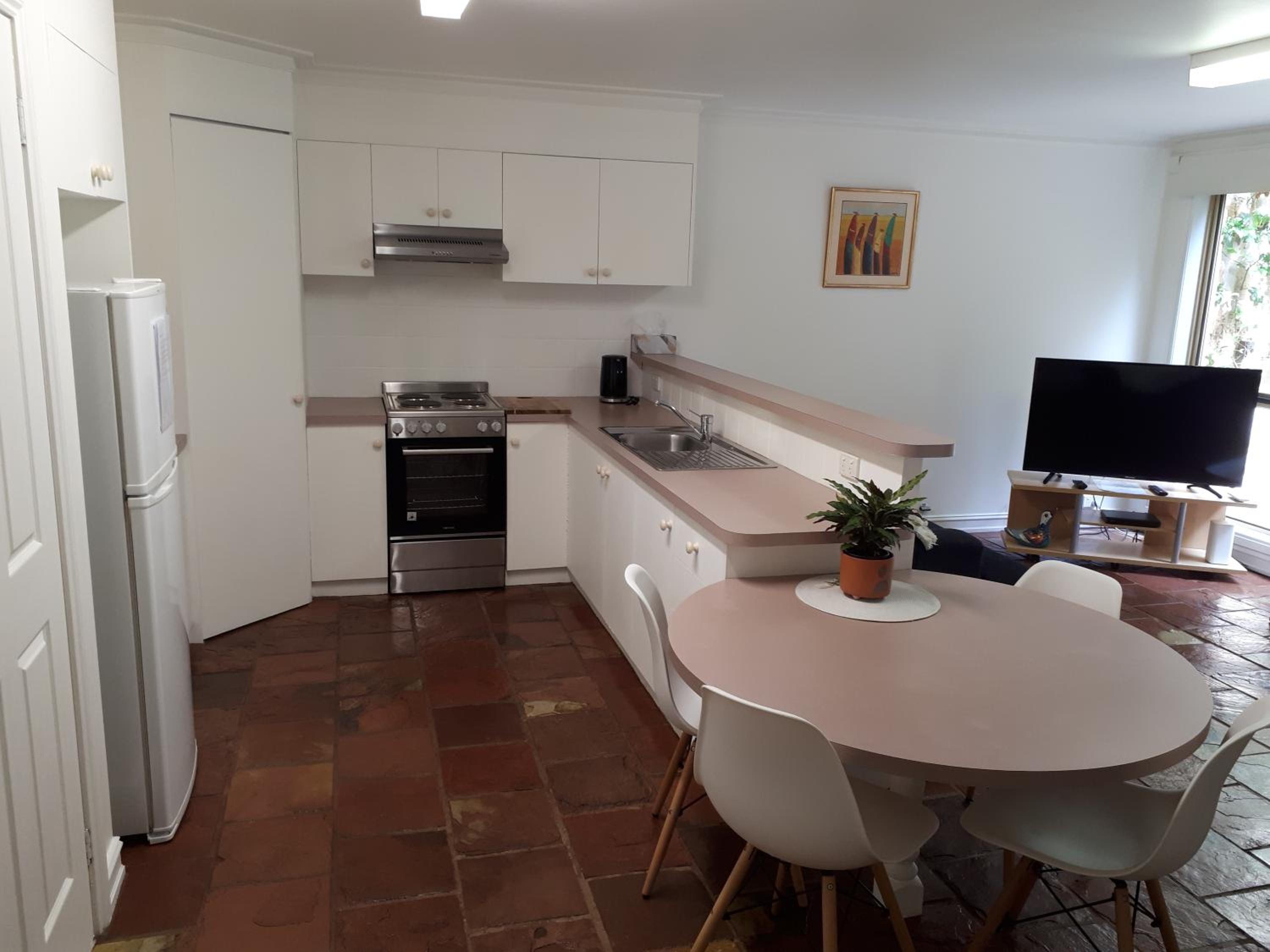 Two-Bedroom Apartment - Photo 20
