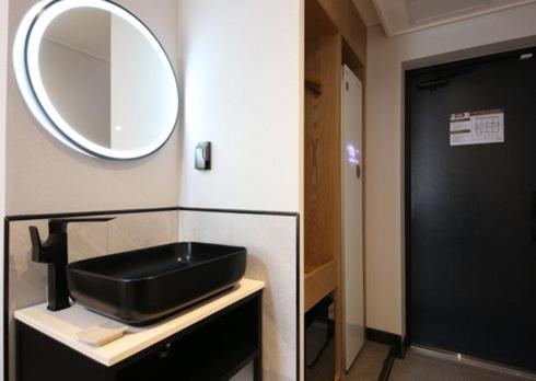 Deluxe Twin Room - Photo 7