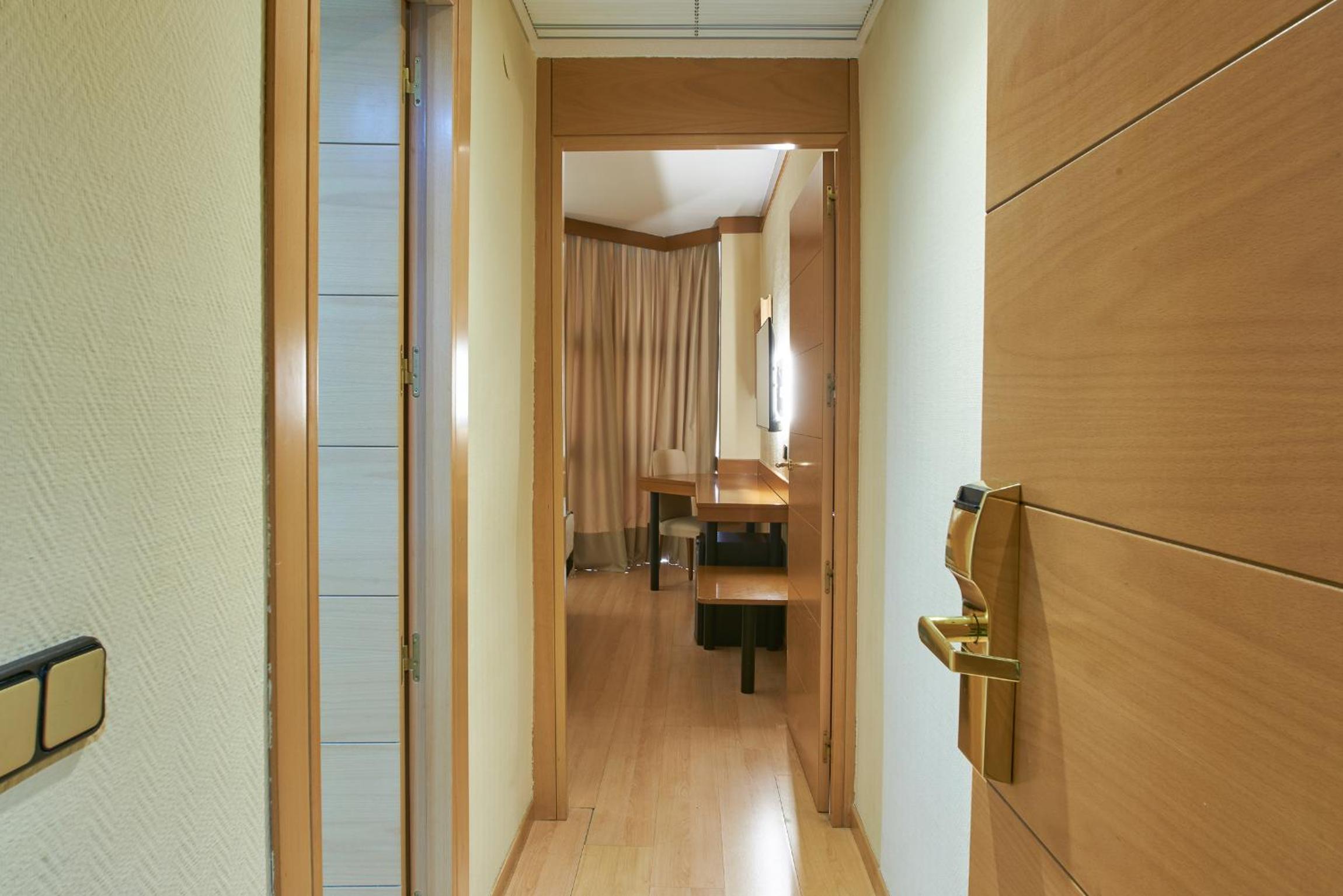 Habitación Familiar (2 Adultos + 2 Niños)