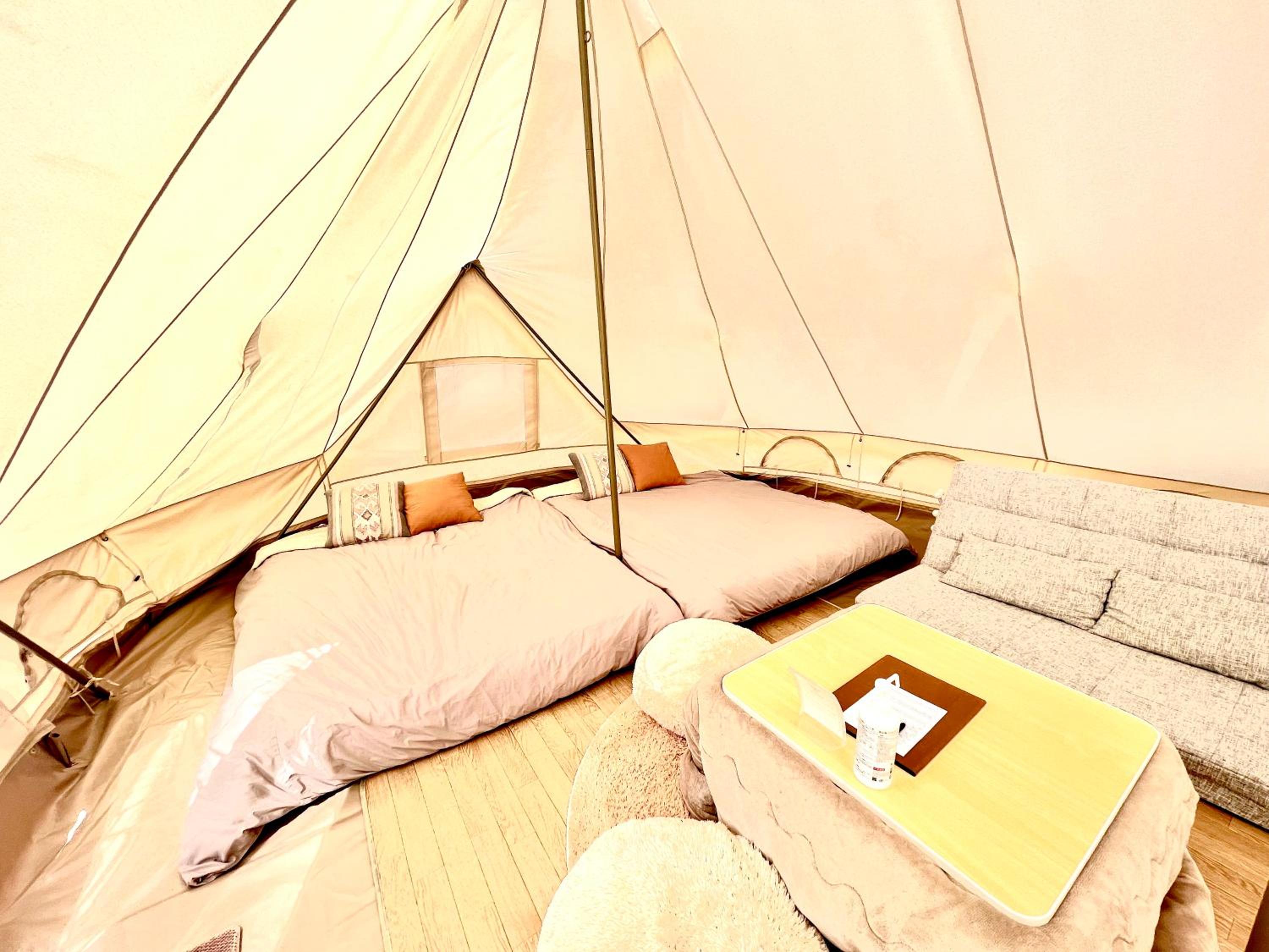 Tent - Photo 1