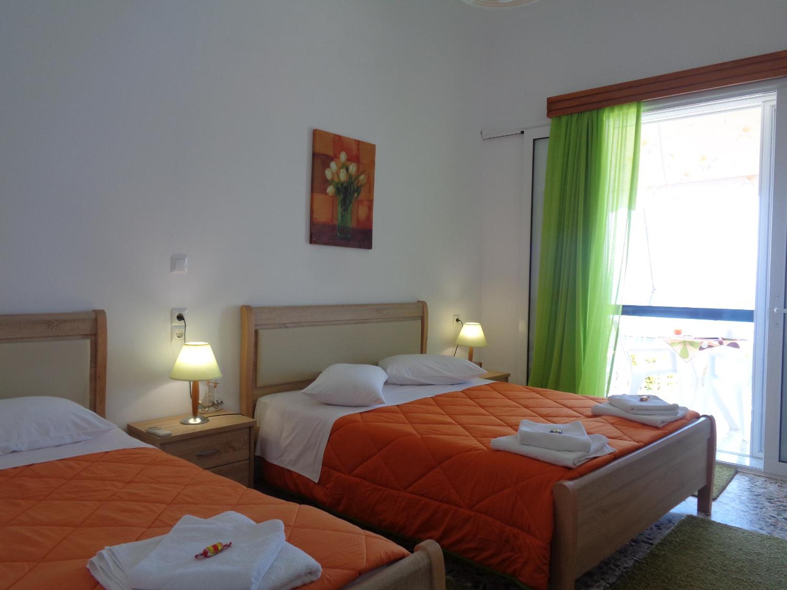 Family Apartment Two-Bedroom with Balcony and Sea View photo 1