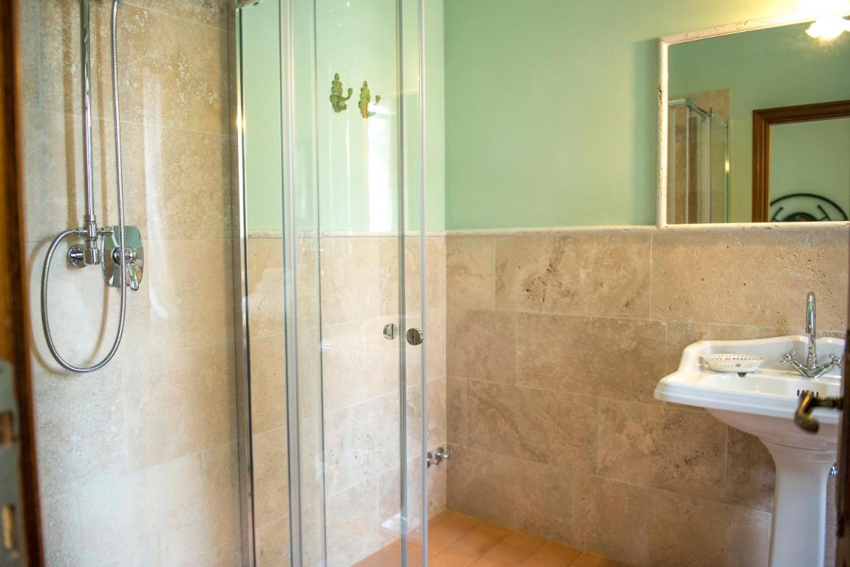 Double or Twin Room with Garden View photo 2